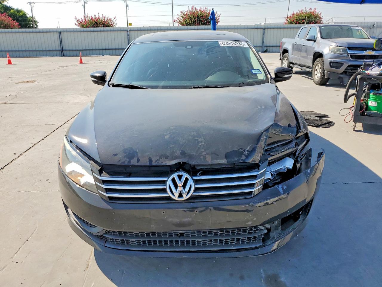 2013 Volkswagen Passat Se Black vin: 1VWBH7A3XDC131697