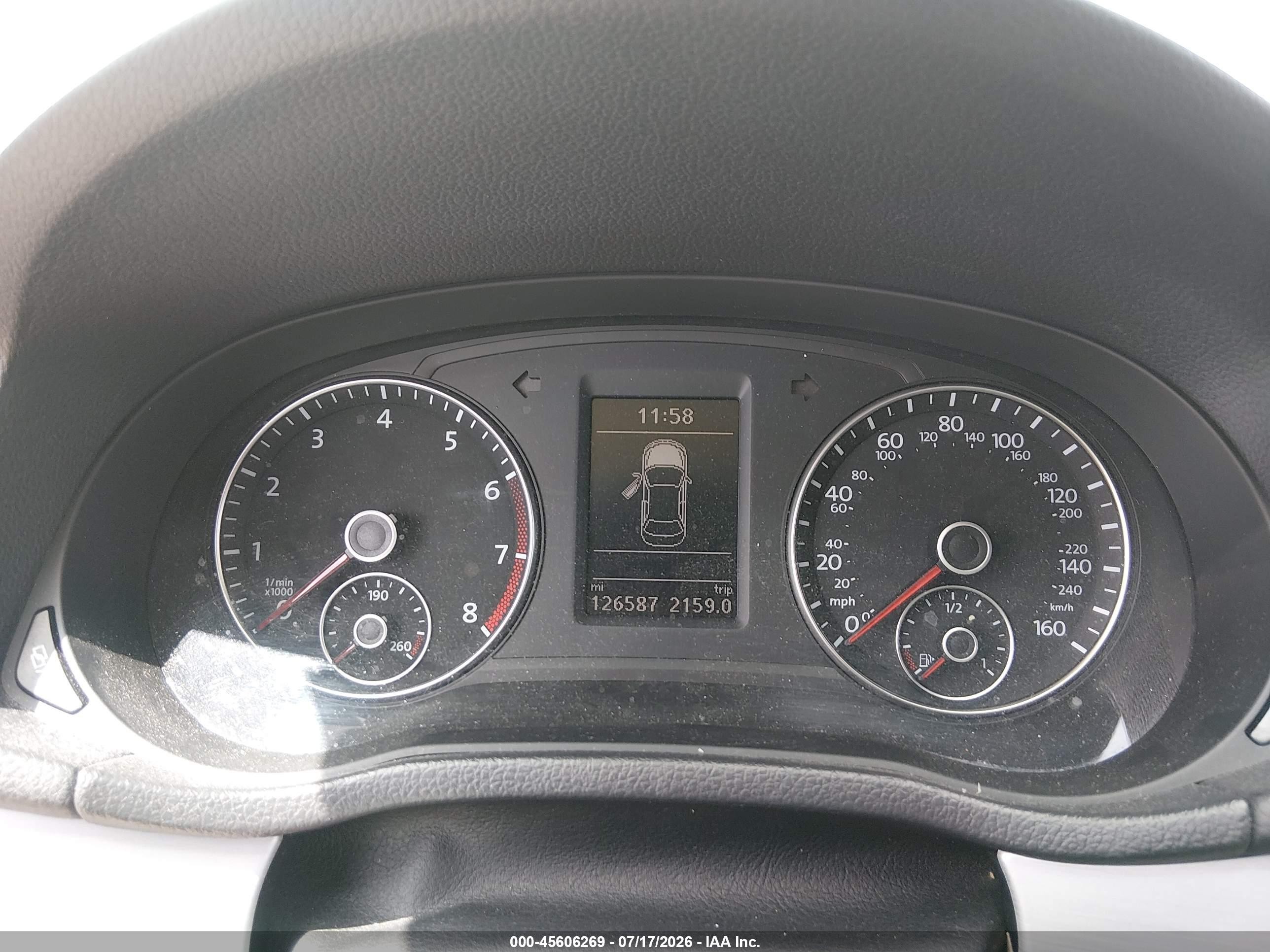 2013 Volkswagen Passat 2.5l Se vin: 1VWBH7A3XDC138147