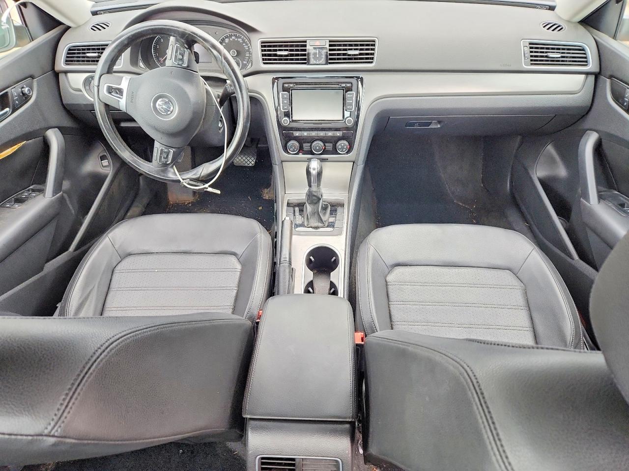 2014 Volkswagen Passat Se Silver vin: 1VWBM7A31EC021618