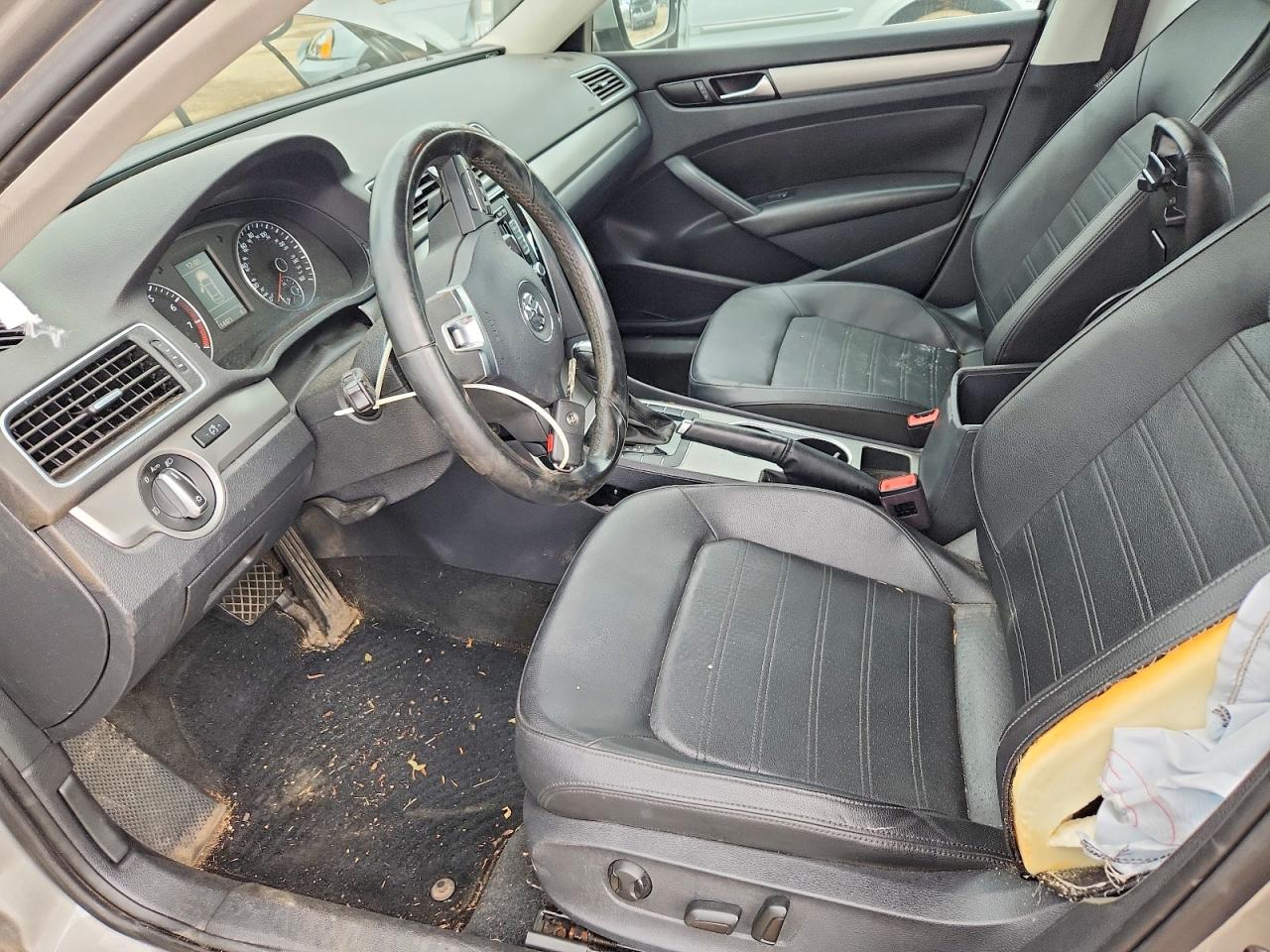 2014 Volkswagen Passat Se Silver vin: 1VWBM7A31EC021618