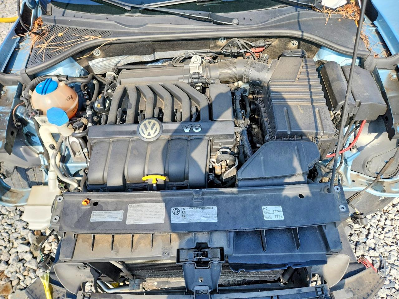 2013 Volkswagen Passat Se Blue vin: 1VWBM7A32DC051919