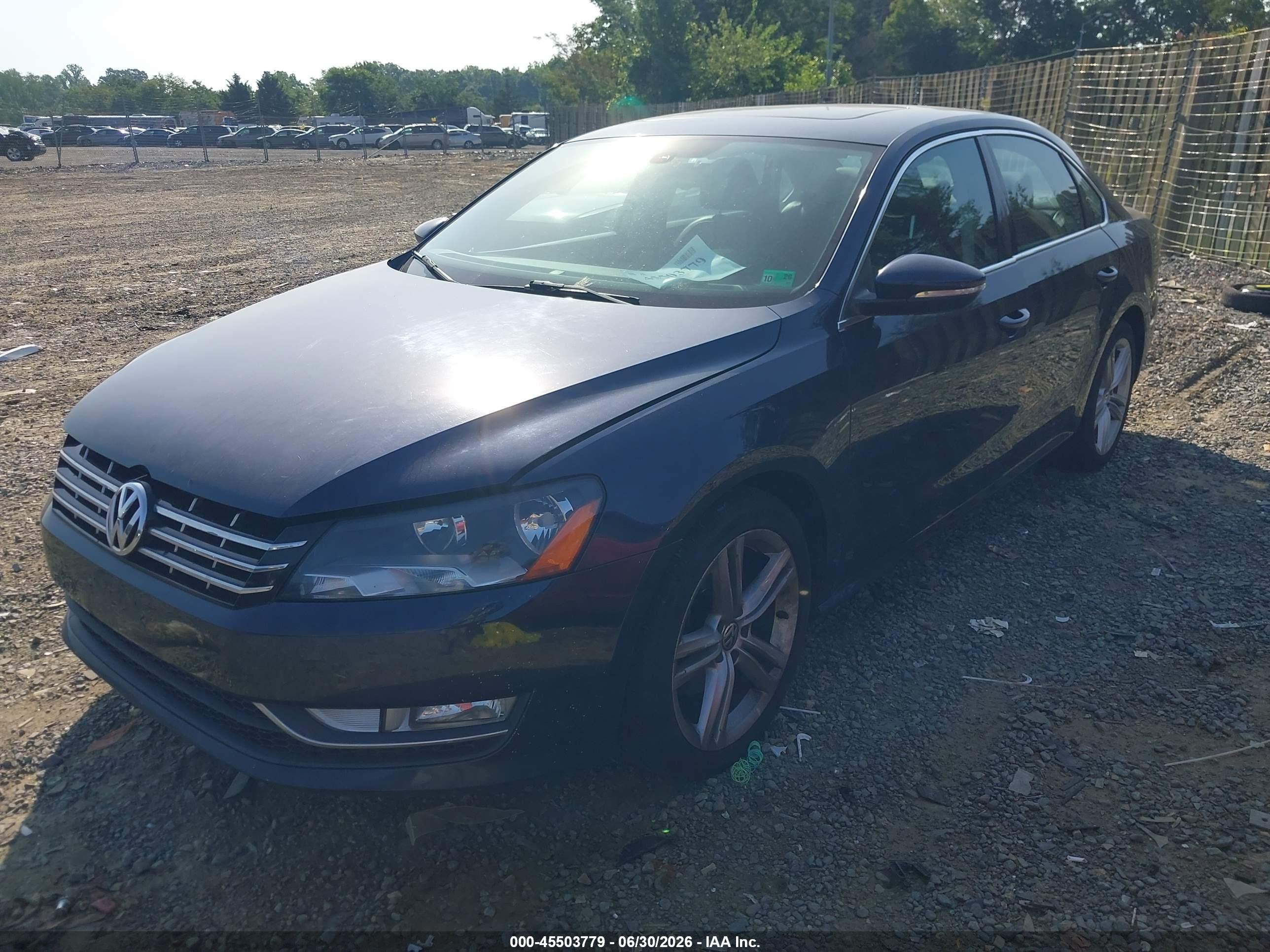 2012 Volkswagen Passat 3.6l V6 Se Dark Blue vin: 1VWBM7A35CC042744