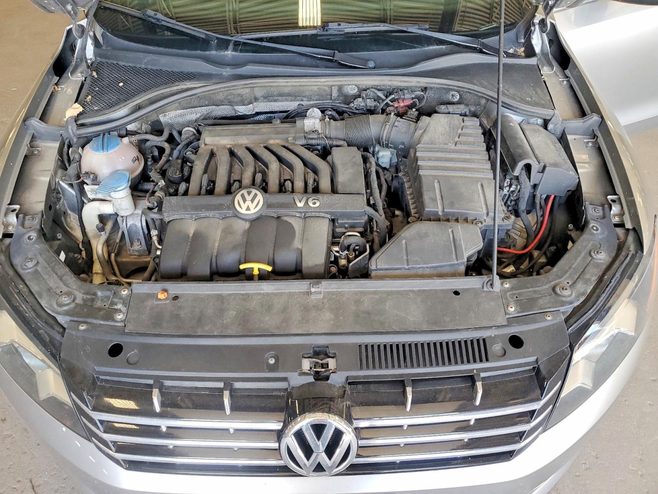 2013 Volkswagen Passat Se Silver vin: 1VWBM7A37DC017975