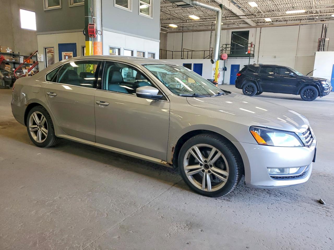 2013 Volkswagen Passat Se Silver vin: 1VWBM7A37DC017975