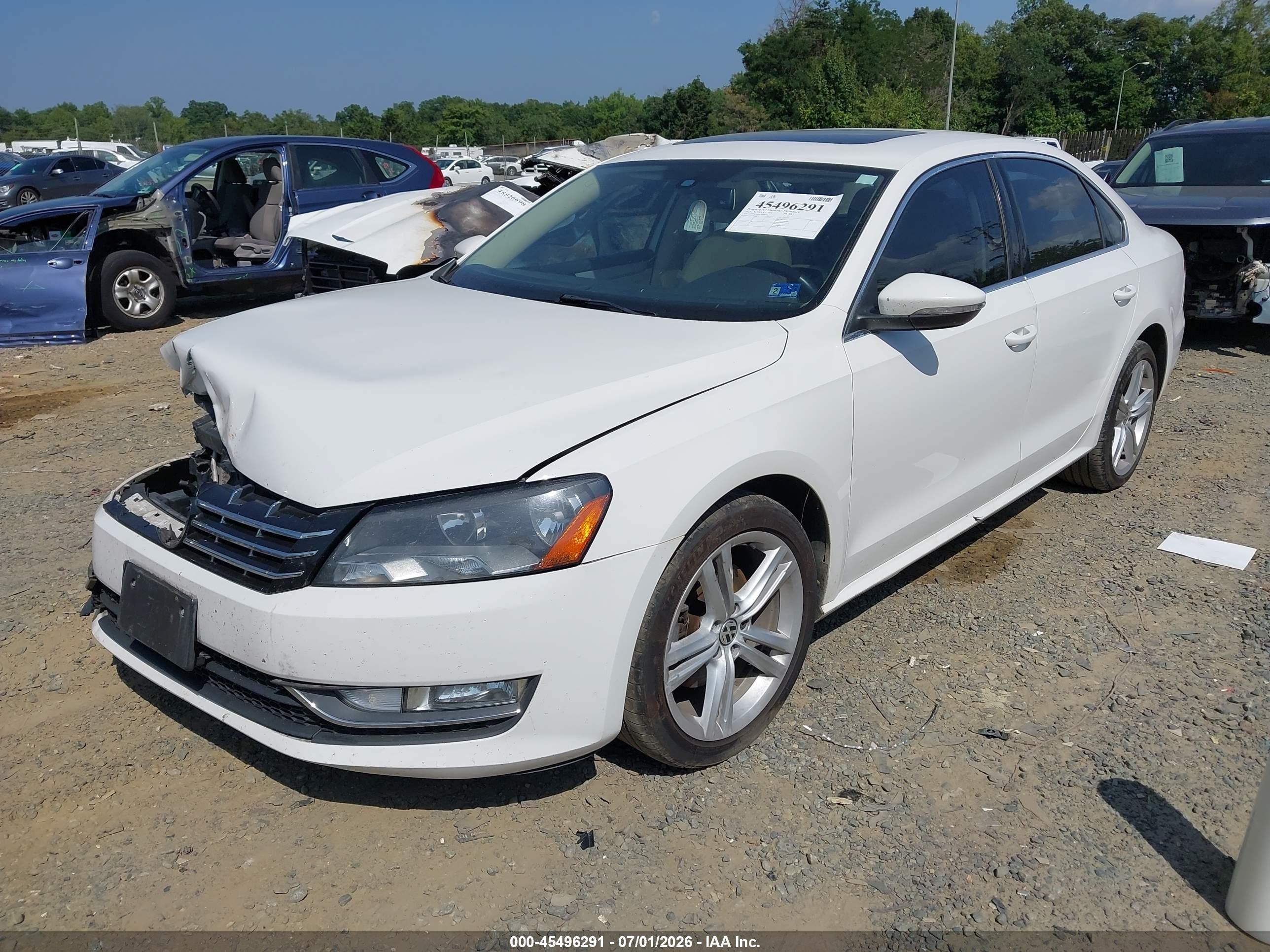 2012 Volkswagen Passat 3.6l V6 Se White vin: 1VWBM7A39CC094023
