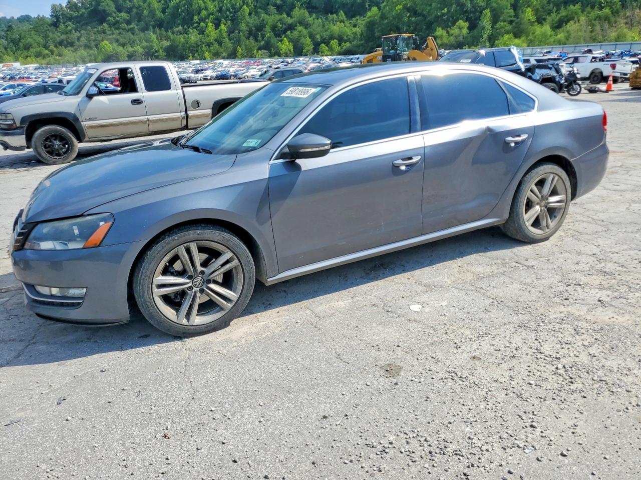 2012 Volkswagen Passat Se Gray vin: 1VWBM7A3XCC047275