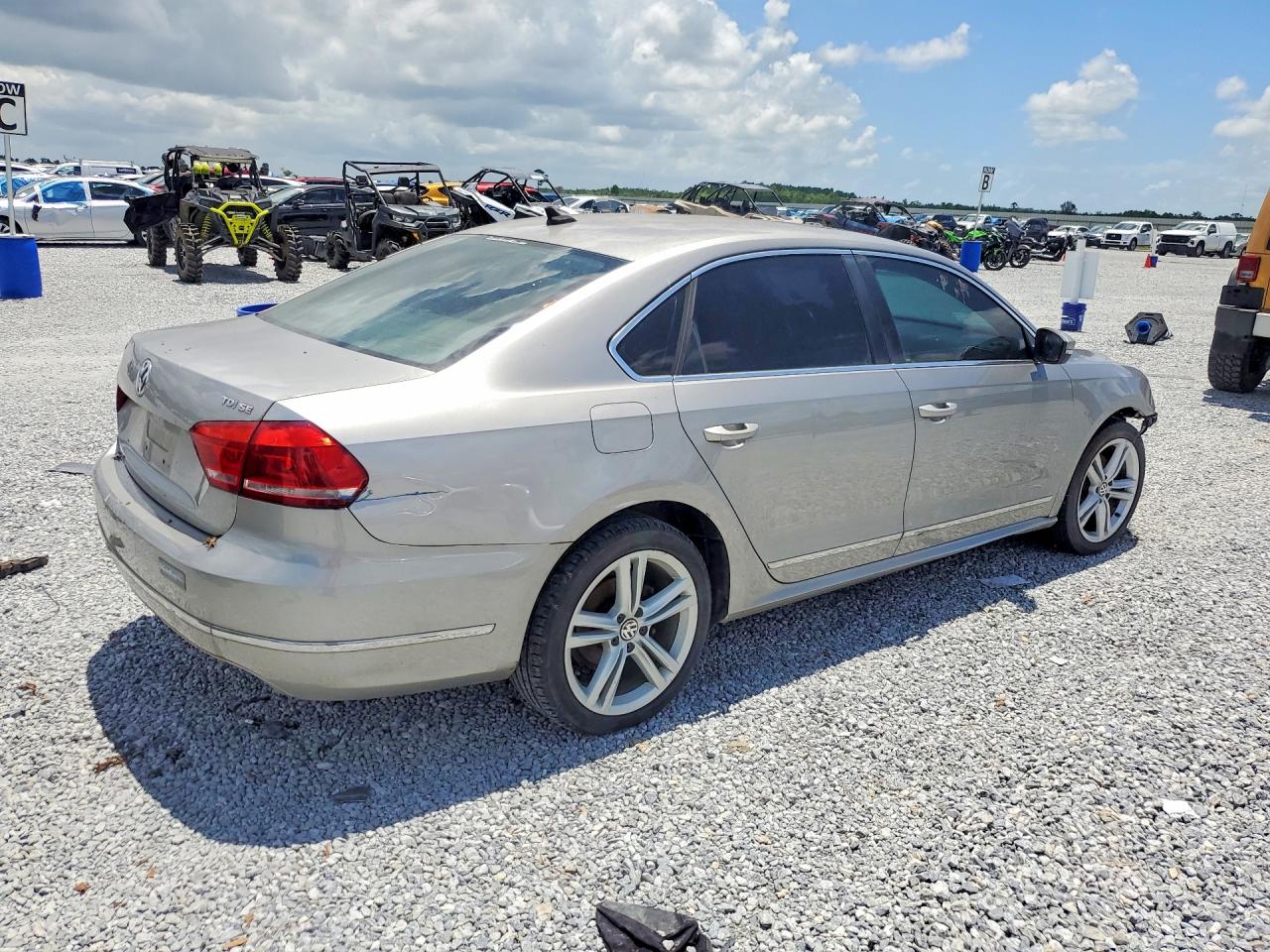 2013 Volkswagen Passat Se Silver vin: 1VWBN7A30DC058364