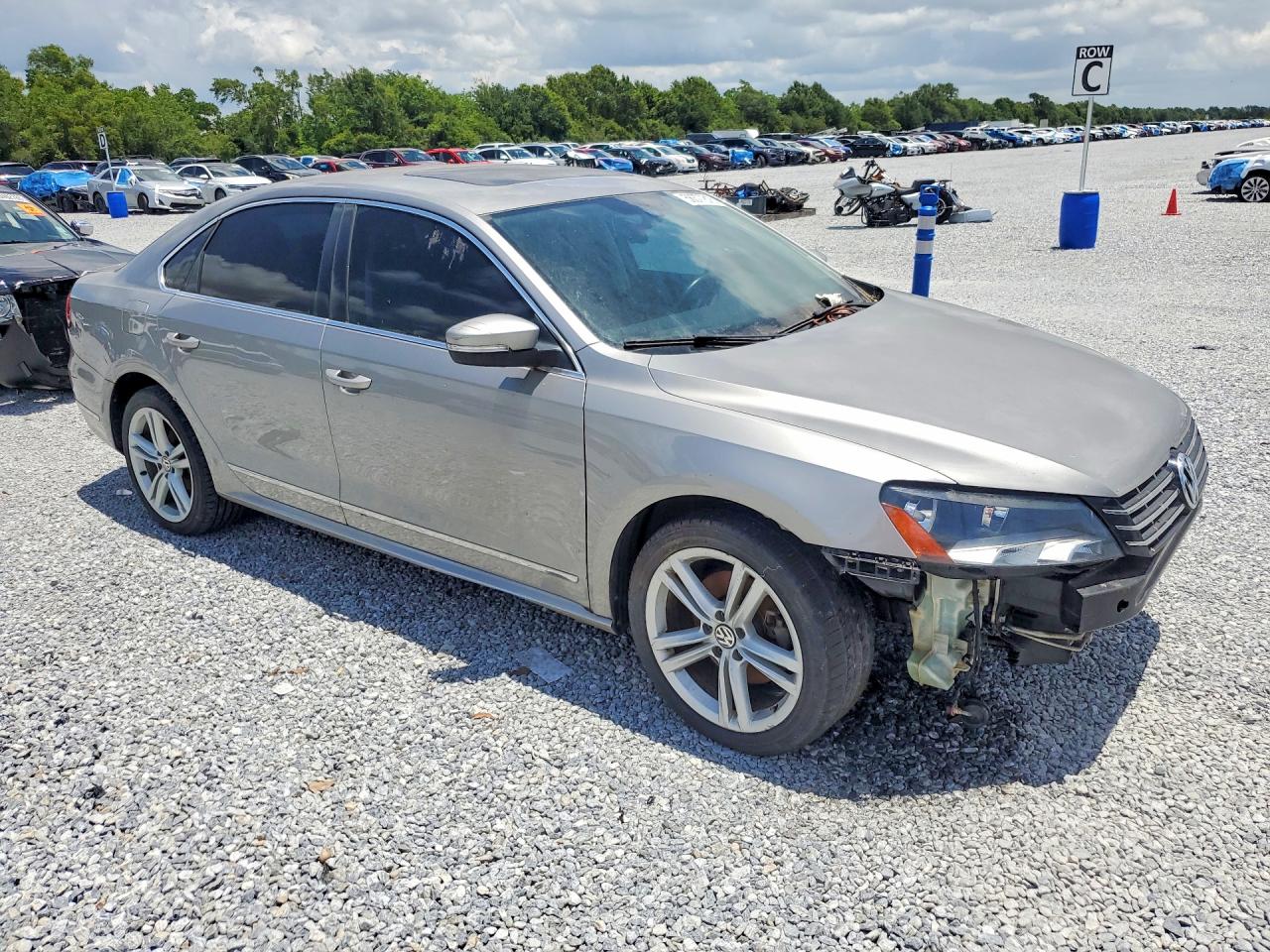 2013 Volkswagen Passat Se Silver vin: 1VWBN7A30DC058364