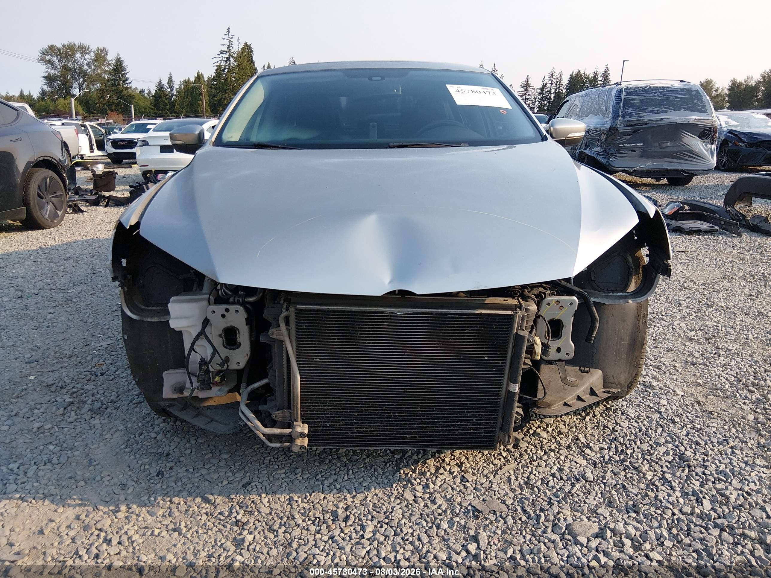 2013 Volkswagen Passat 2.0l Tdi Se Silver vin: 1VWBN7A30DC148386