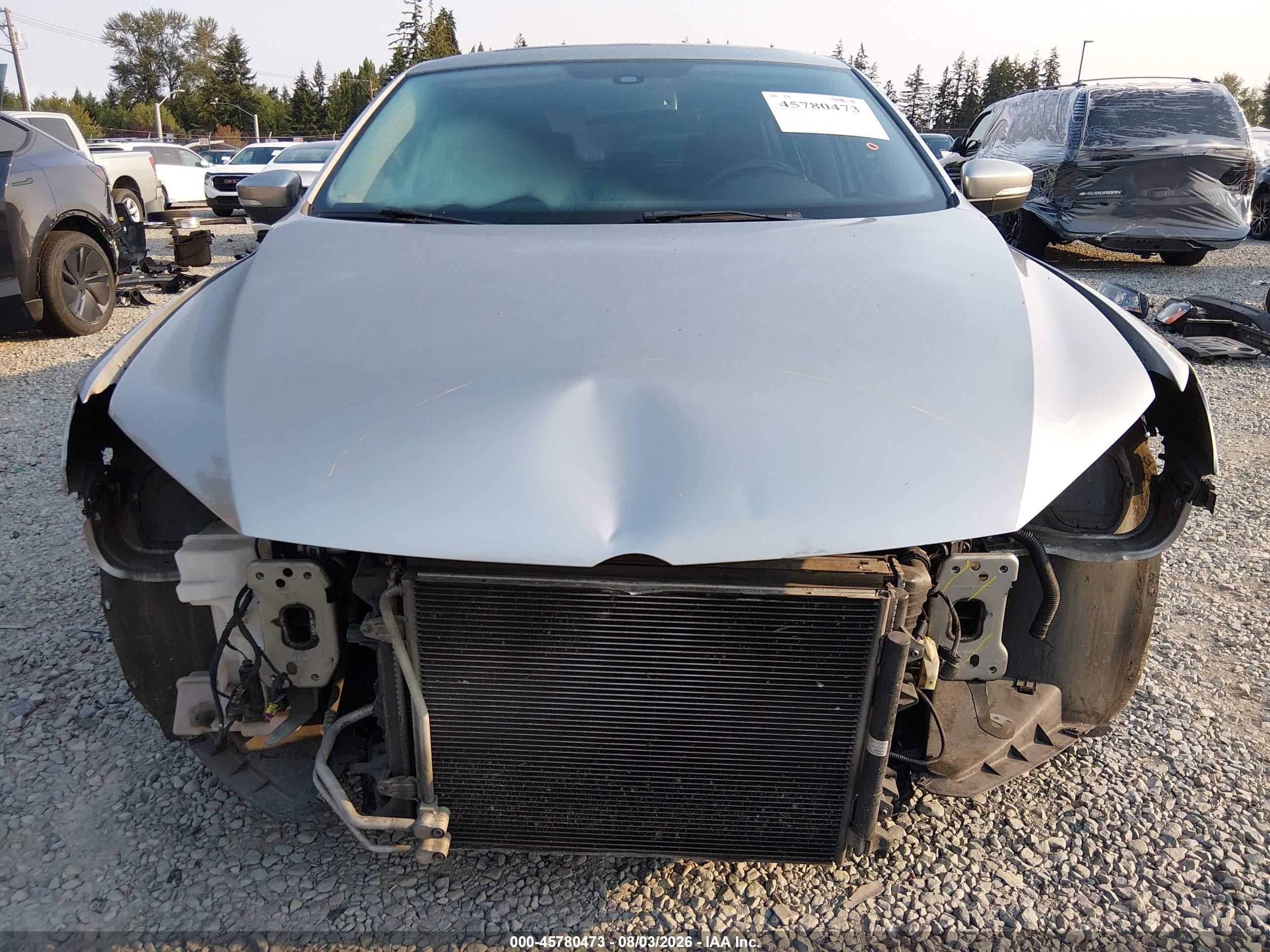 2013 Volkswagen Passat 2.0l Tdi Se Silver vin: 1VWBN7A30DC148386
