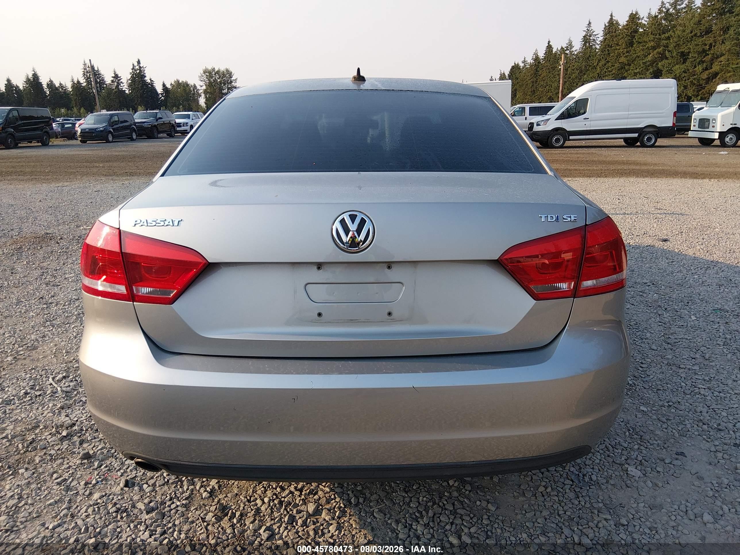 2013 Volkswagen Passat 2.0l Tdi Se Silver vin: 1VWBN7A30DC148386