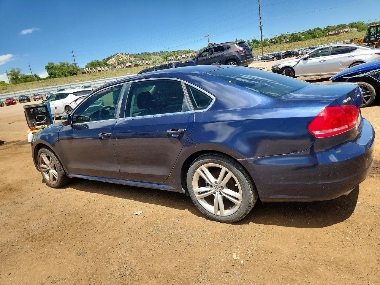2014 Volkswagen Passat Se Blue vin: 1VWBN7A30EC001941