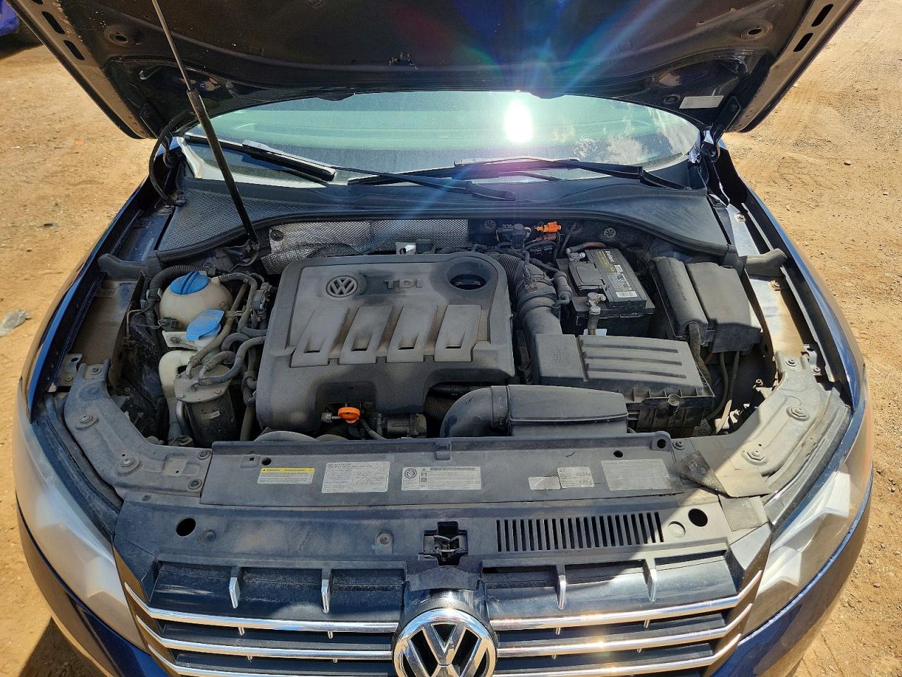 2014 Volkswagen Passat Se Blue vin: 1VWBN7A30EC001941