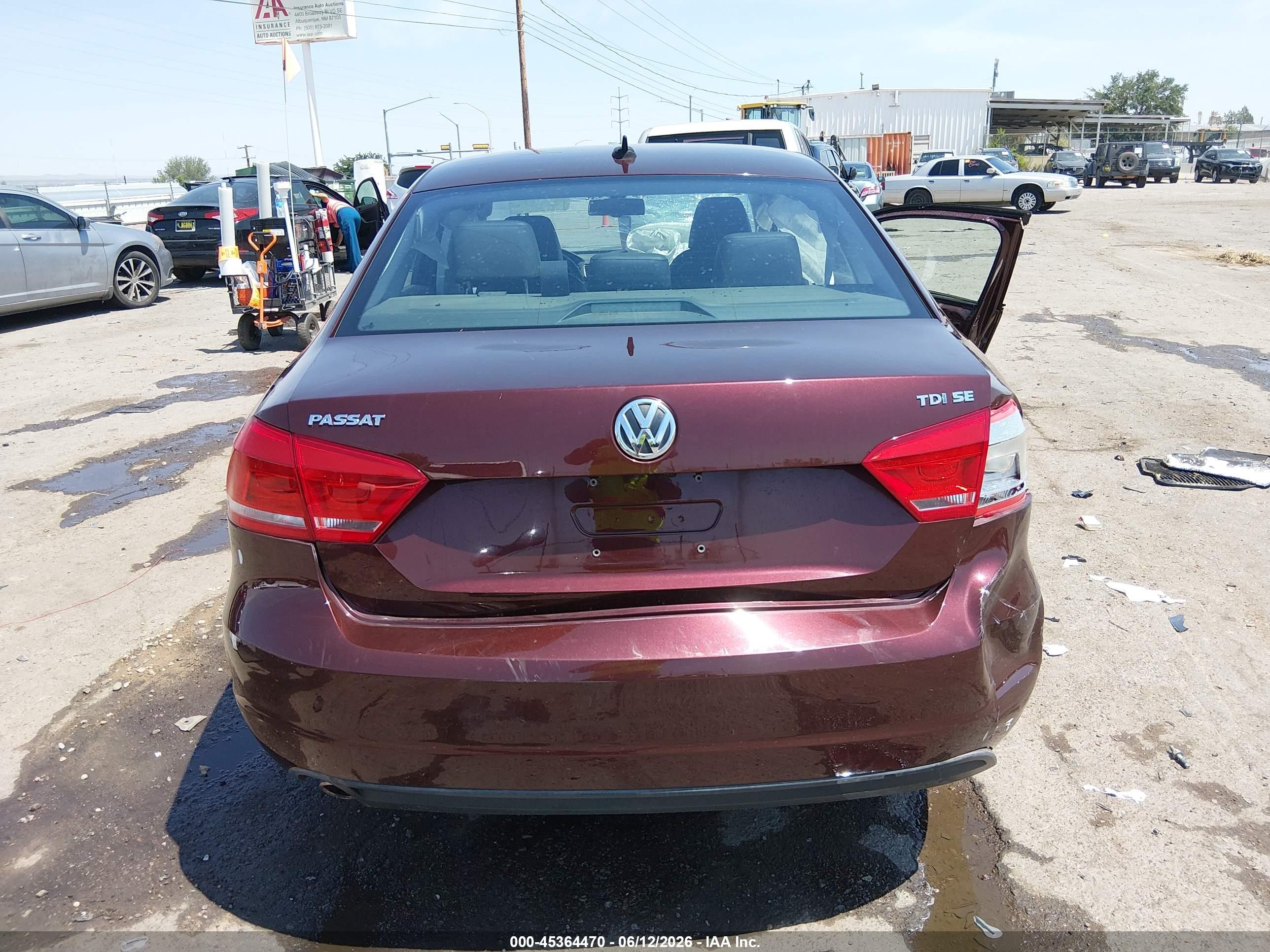 2014 Volkswagen Passat 2.0l Tdi Se Red vin: 1VWBN7A30EC072203