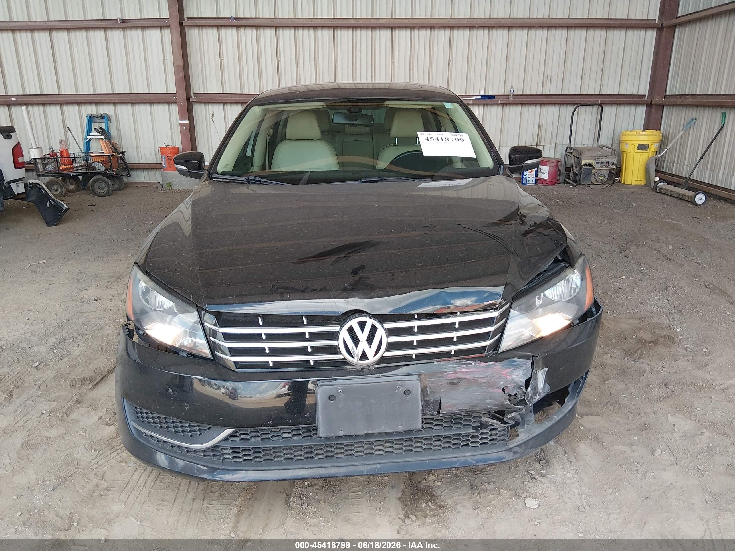 2014 Volkswagen Passat 2.0l Tdi Se Black vin: 1VWBN7A30EC115437
