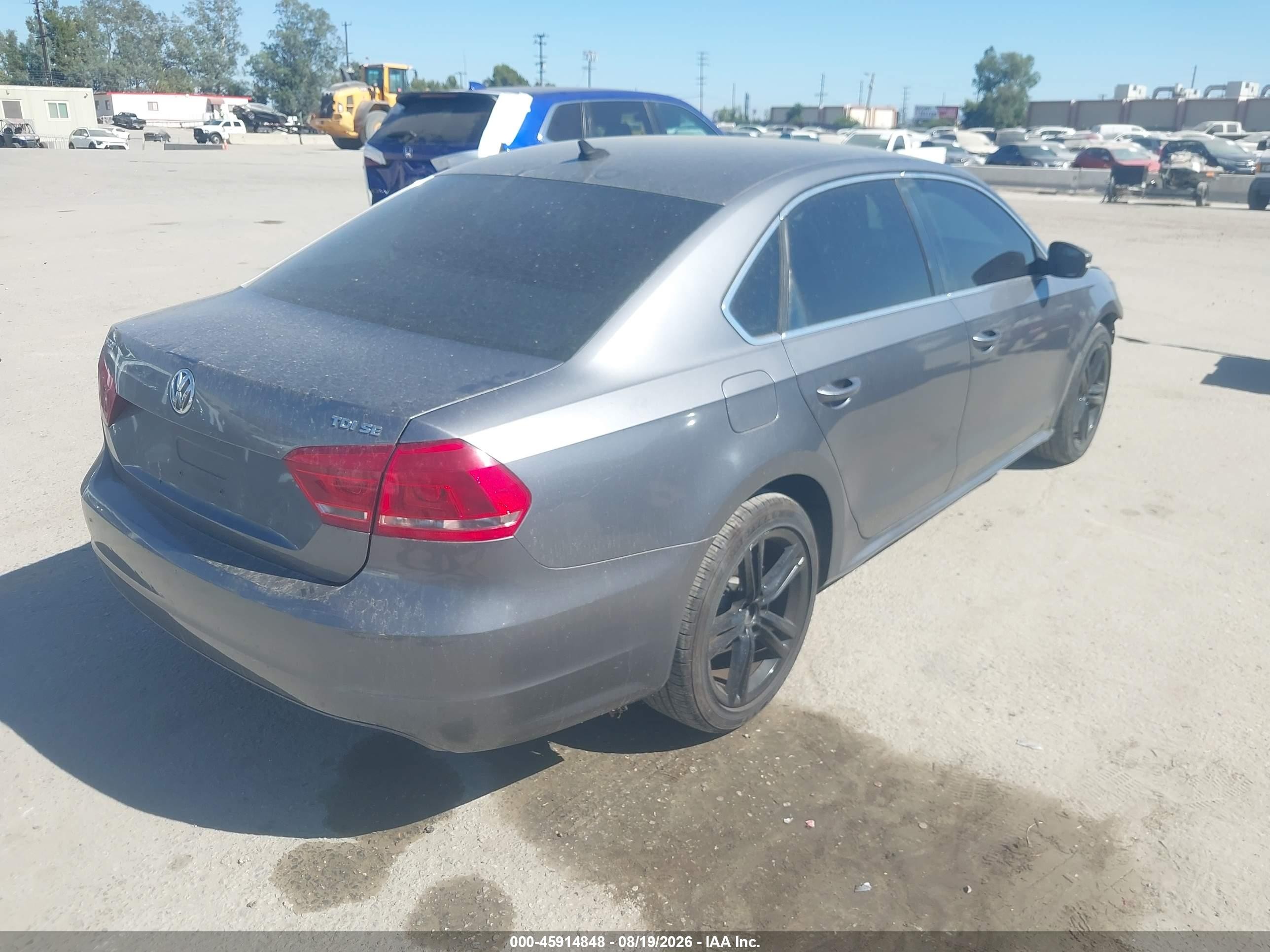 2013 Volkswagen Passat 2.0l Tdi Se Gray vin: 1VWBN7A31DC096993