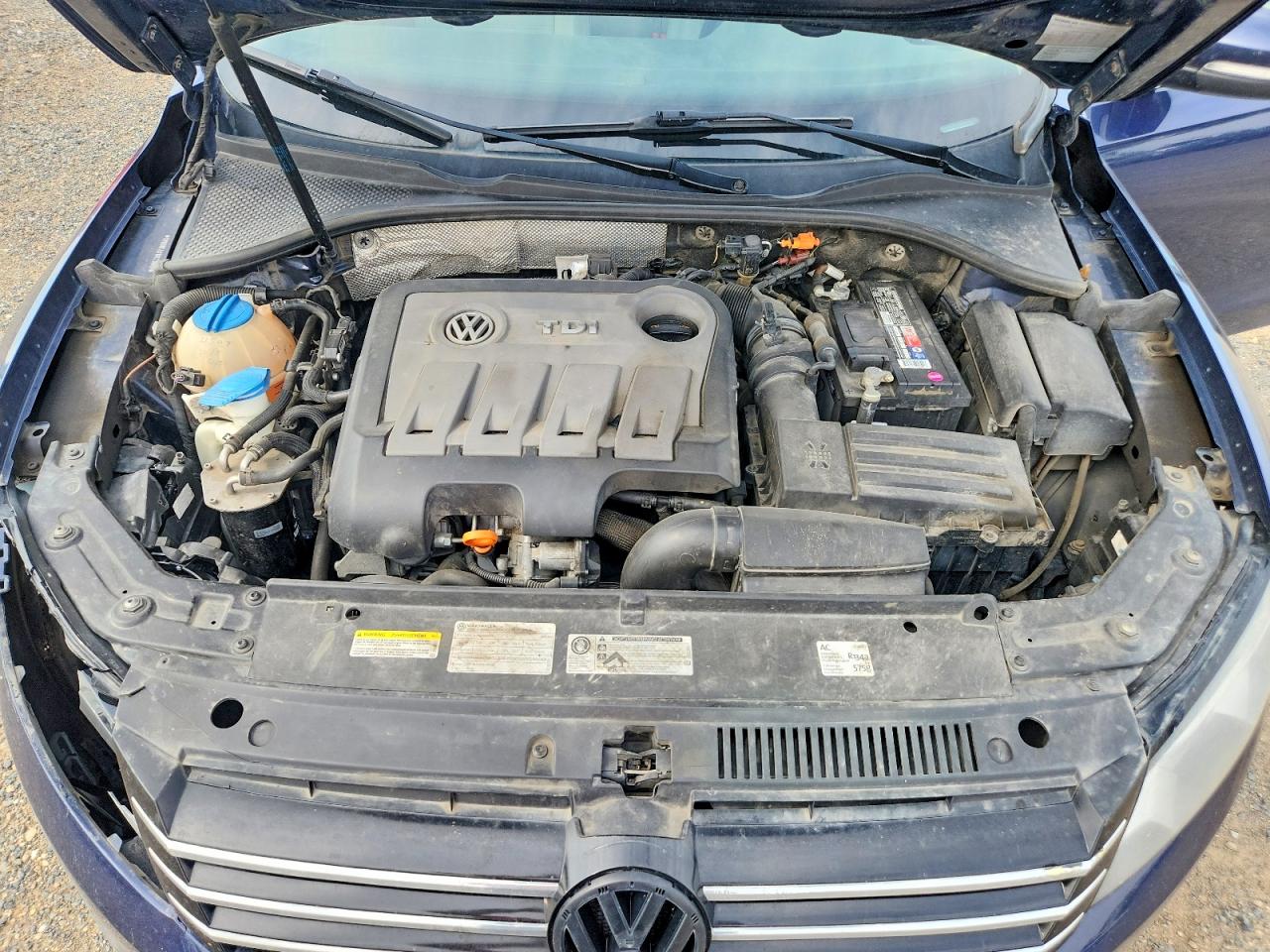 2013 Volkswagen Passat Se Blue vin: 1VWBN7A31DC119897