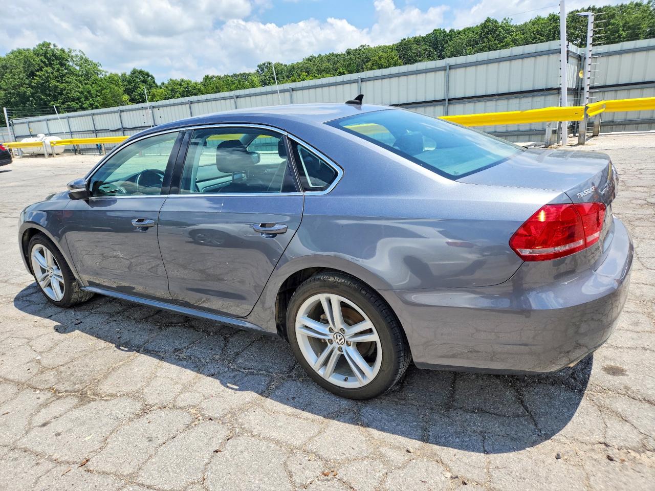 2014 Volkswagen Passat Se Gray vin: 1VWBN7A31EC106410