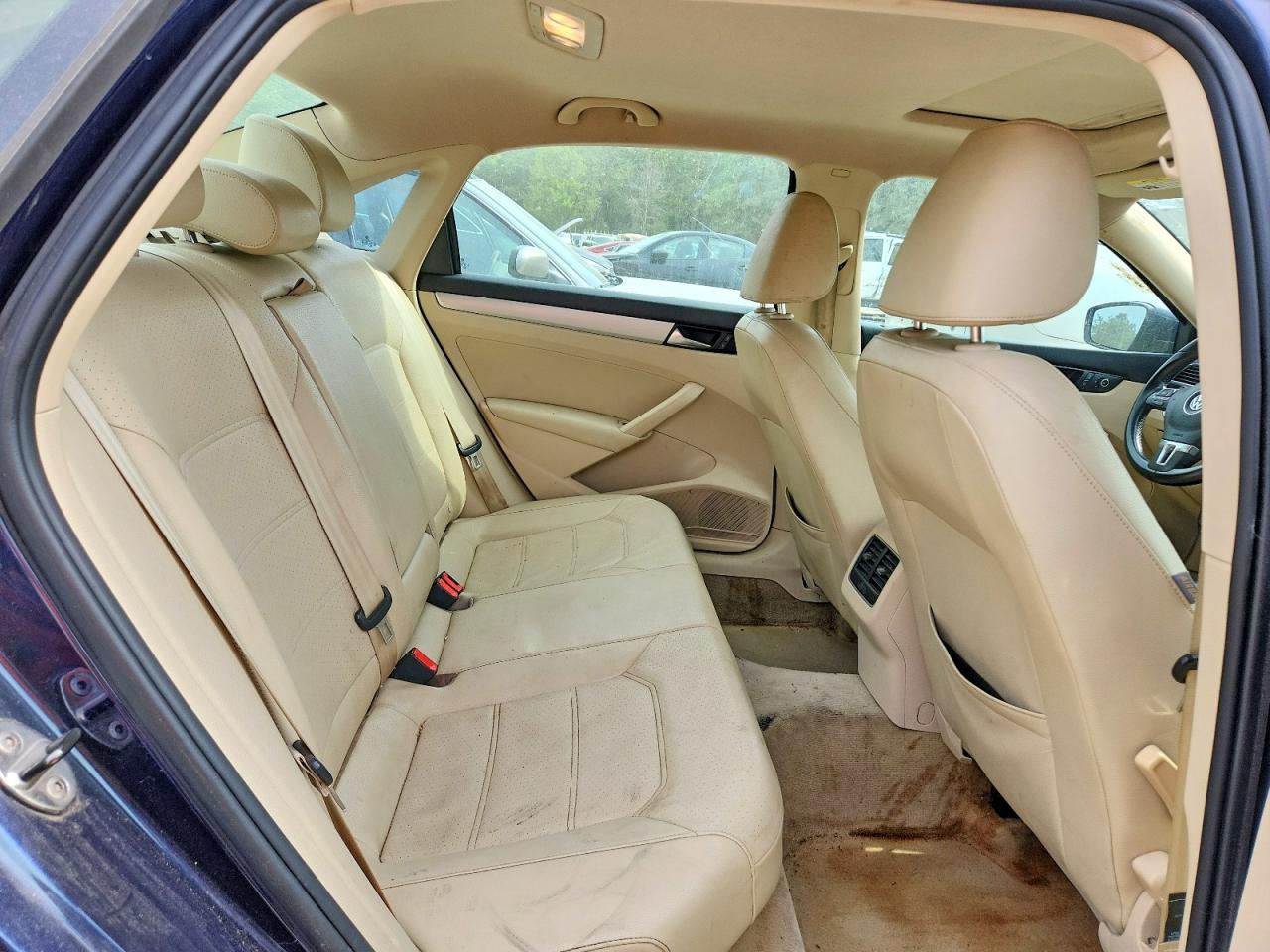 2013 Volkswagen Passat Se Blue vin: 1VWBN7A32DC117236
