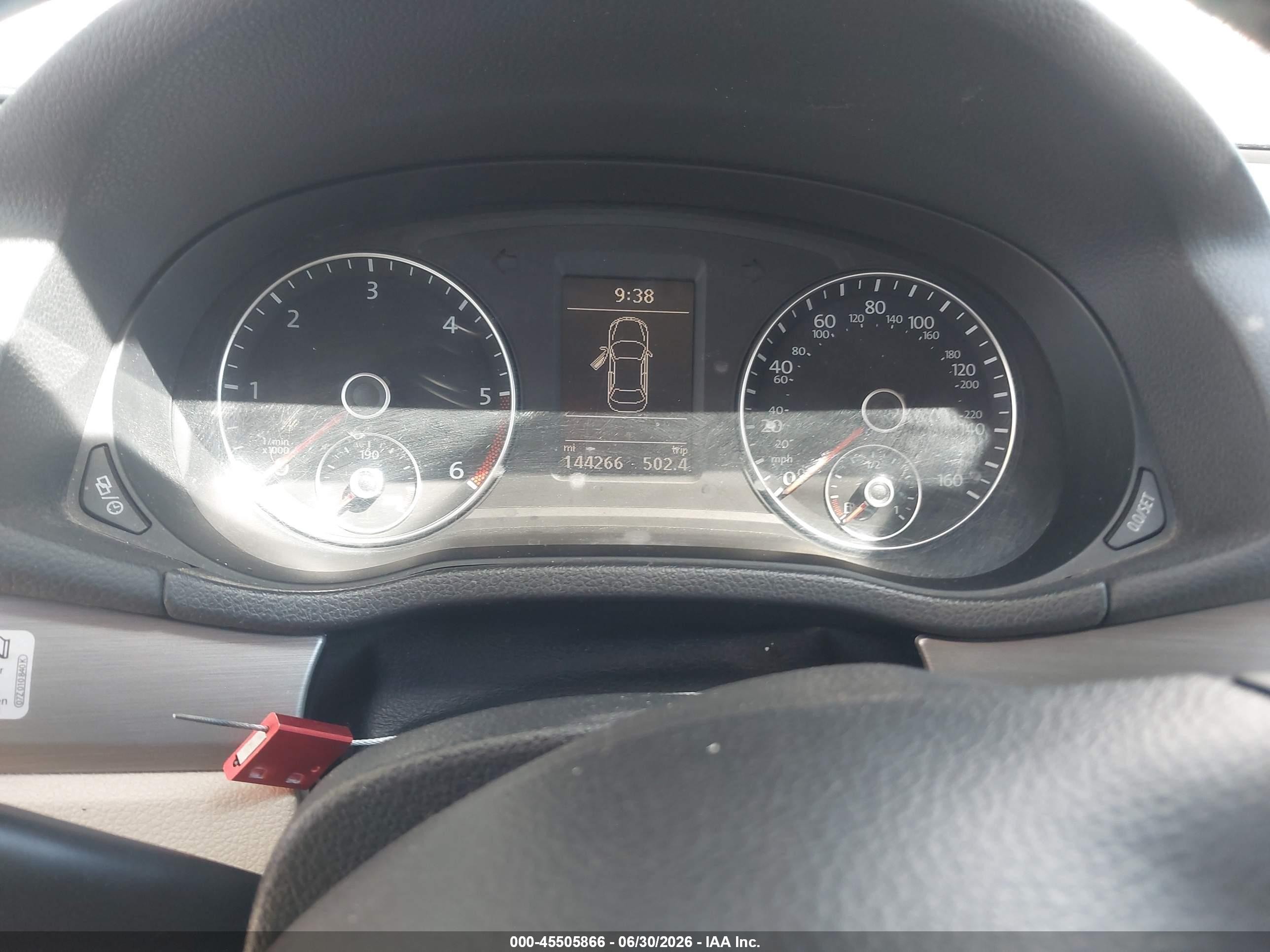 2014 Volkswagen Passat 2.0l Tdi Se Белый vin: 1VWBN7A32EC012844