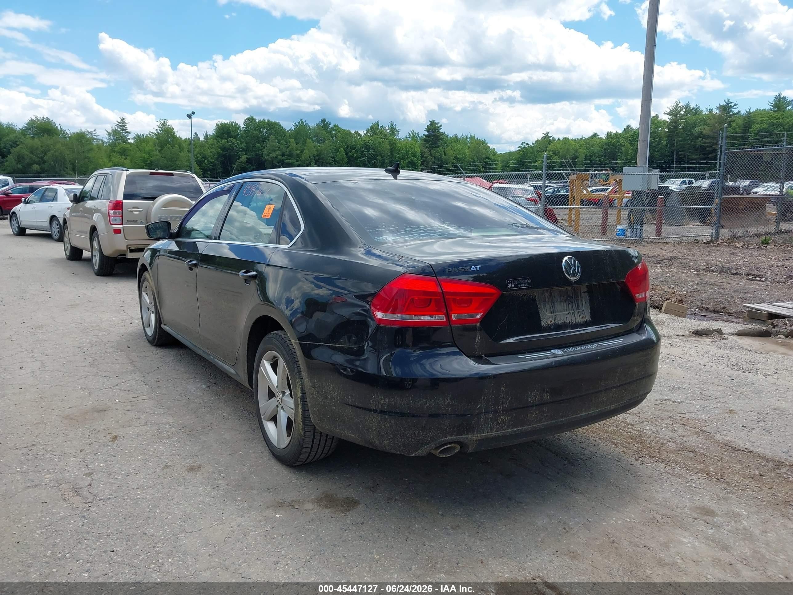 2012 Volkswagen Passat 2.0l Tdi Se Черный vin: 1VWBN7A33CC080468