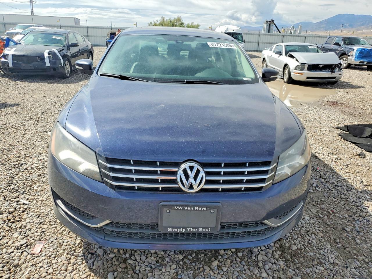 2014 Volkswagen Passat Se Blue vin: 1VWBN7A33EC057159
