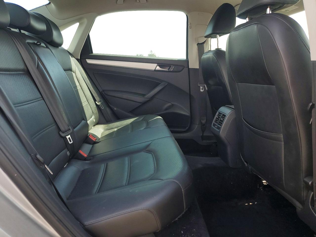 2013 Volkswagen Passat Se Silver vin: 1VWBN7A34DC145281