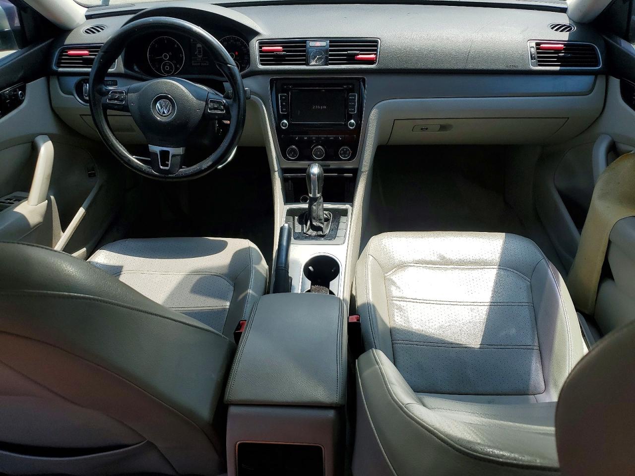 2014 Volkswagen Passat Se Silver vin: 1VWBN7A34EC024462