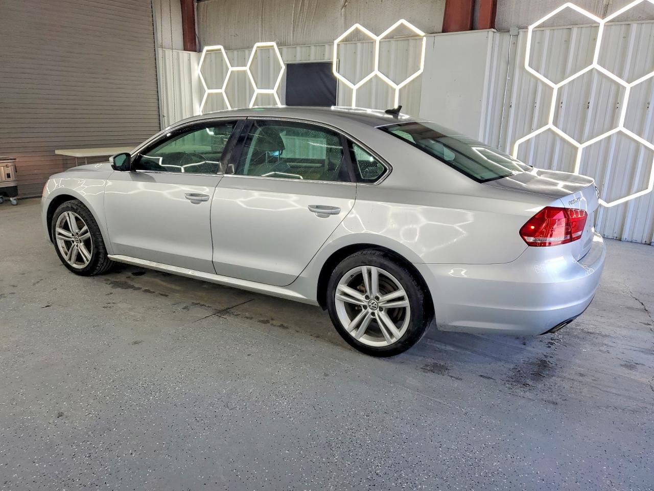 2014 Volkswagen Passat Se Silver vin: 1VWBN7A34EC024462