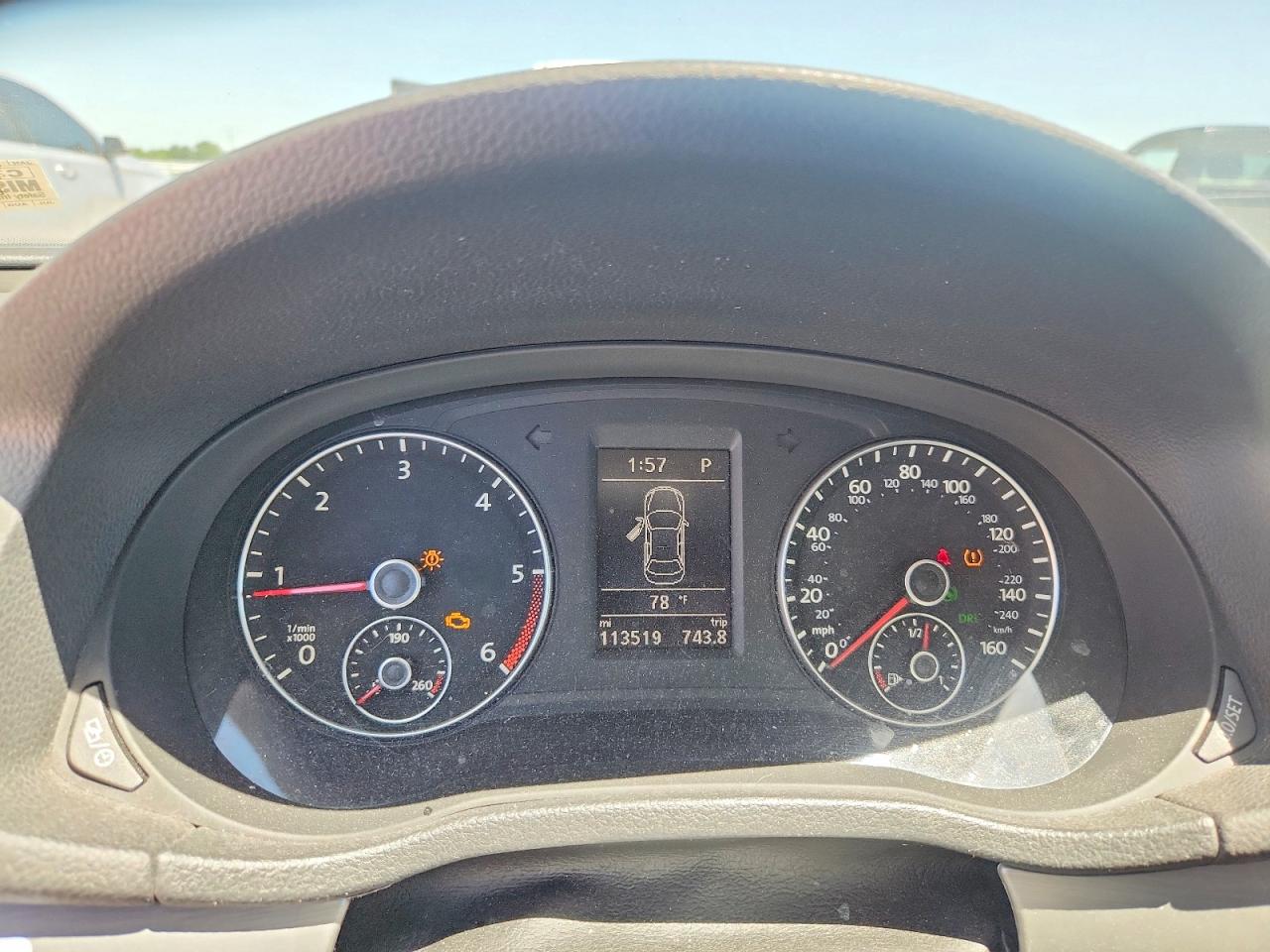 2014 Volkswagen Passat Se Серебряный vin: 1VWBN7A34EC027488