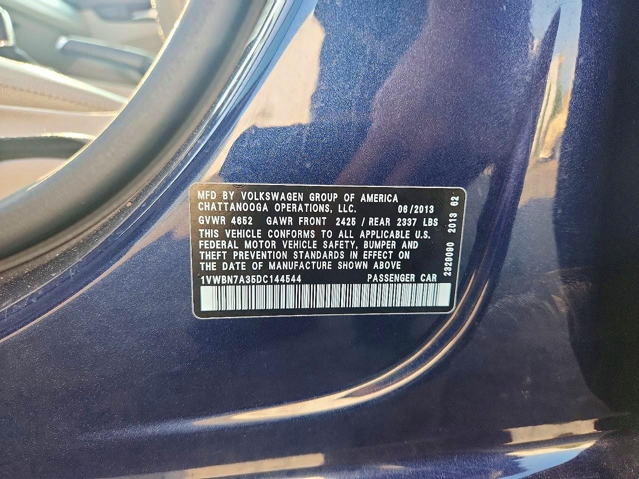 2013 Volkswagen Passat Se Black vin: 1VWBN7A35DC144544