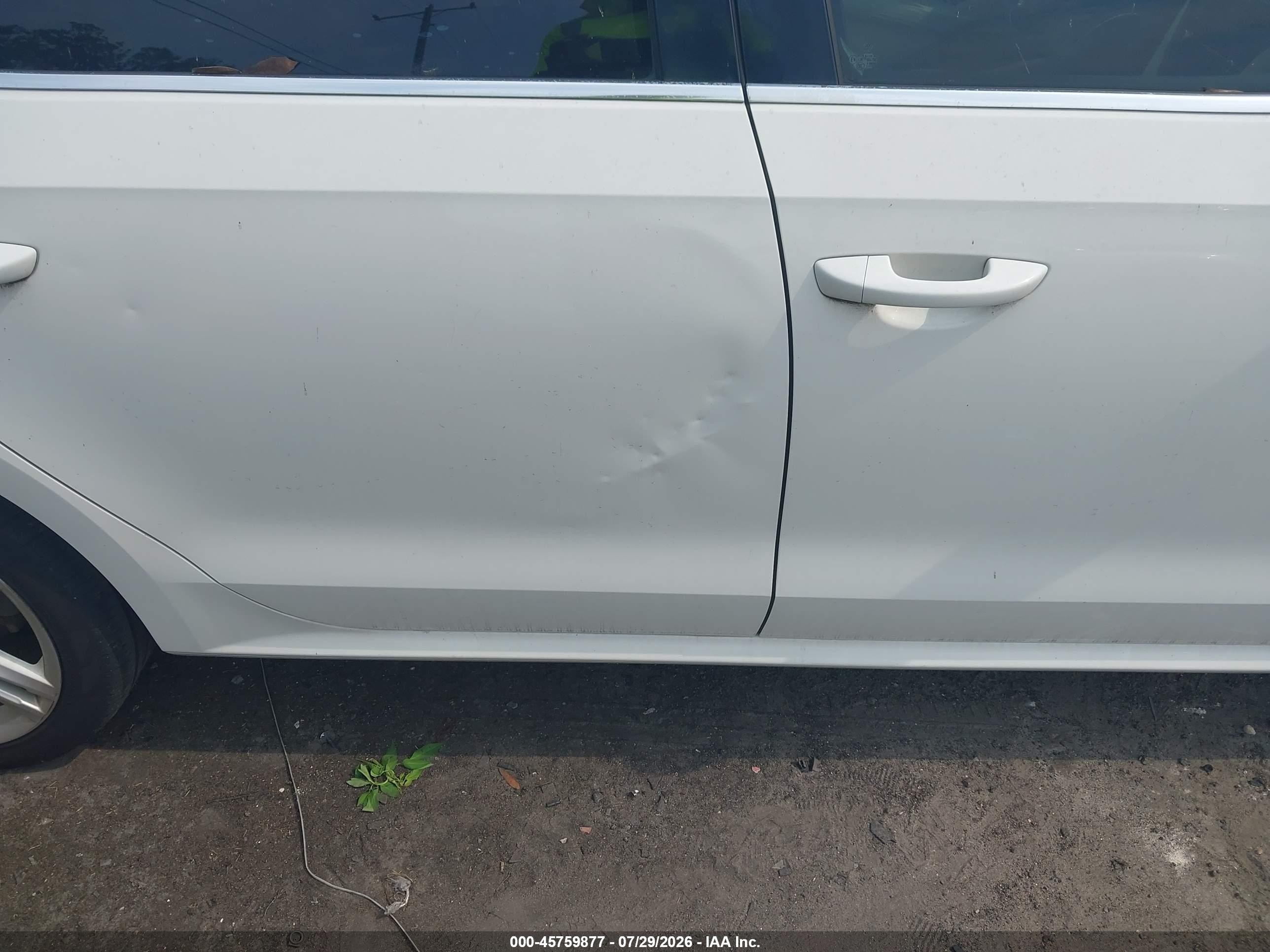2014 Volkswagen Passat 2.0l Tdi Se Белый vin: 1VWBN7A35EC044672