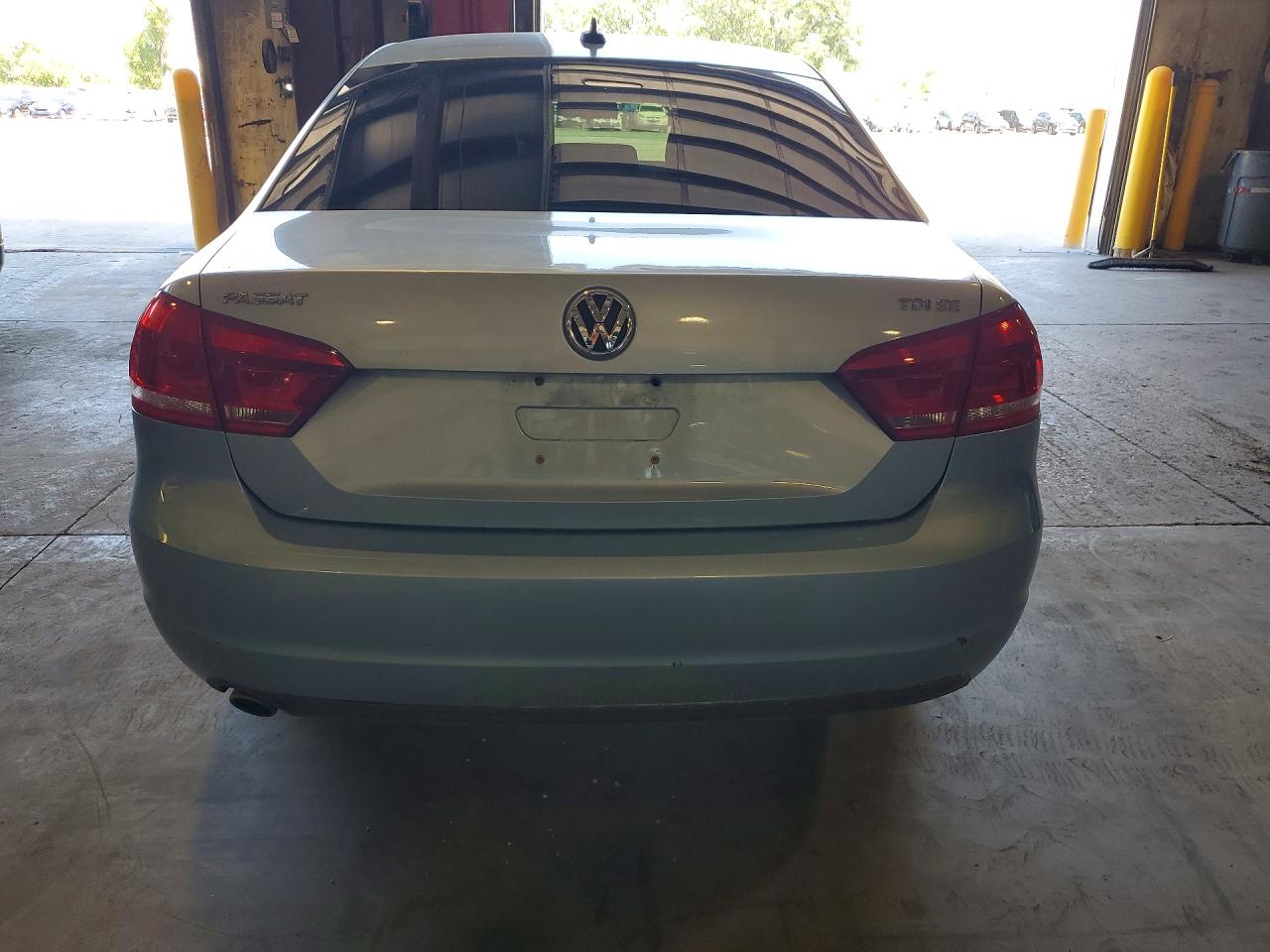 2012 Volkswagen Passat Se Blue vin: 1VWBN7A36CC025609