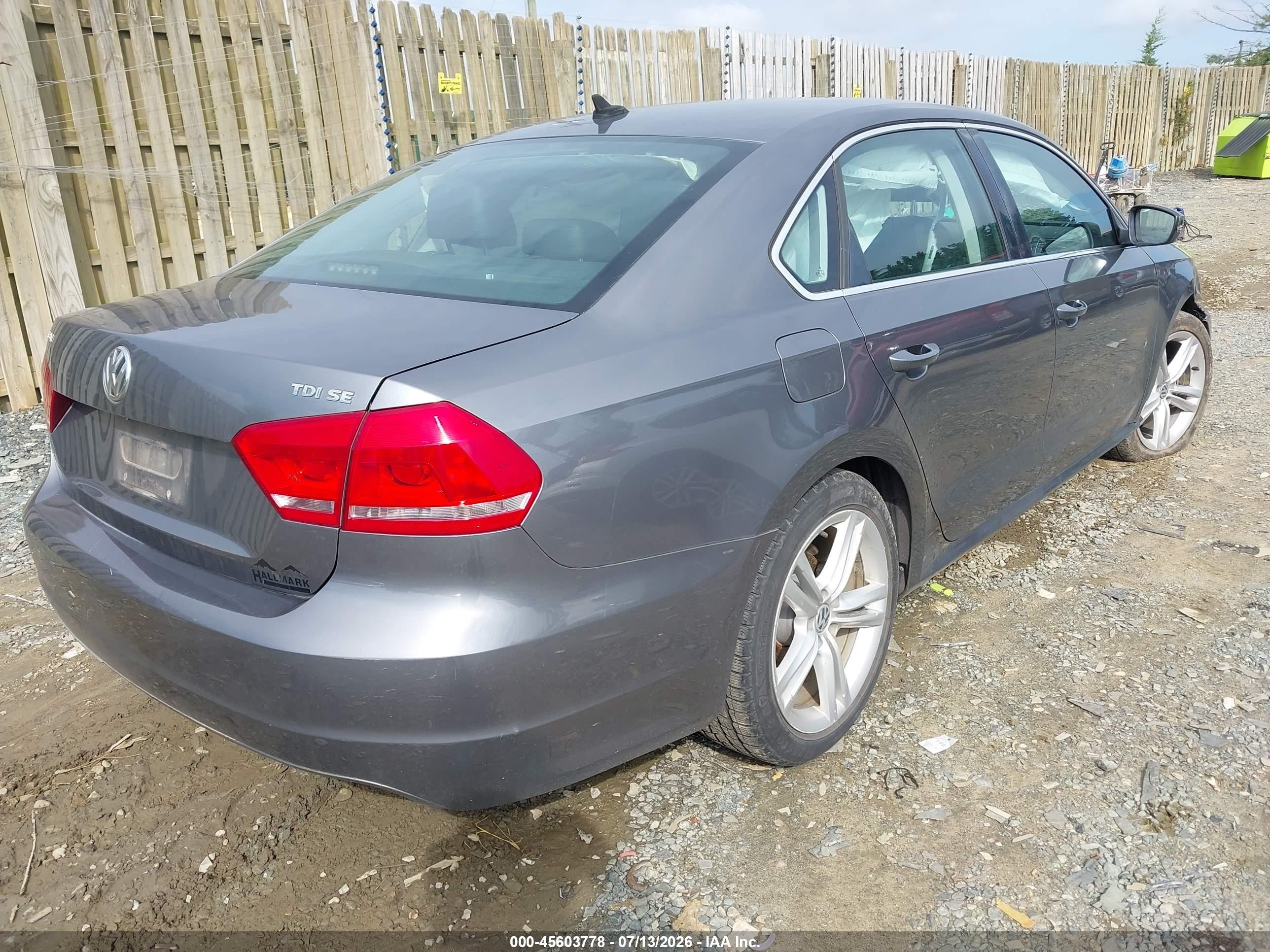 2014 Volkswagen Passat Se Gray vin: 1VWBN7A36EC024706