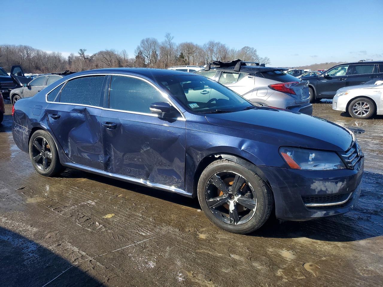 2012 Volkswagen Passat Se Синий vin: 1VWBN7A37CC109230