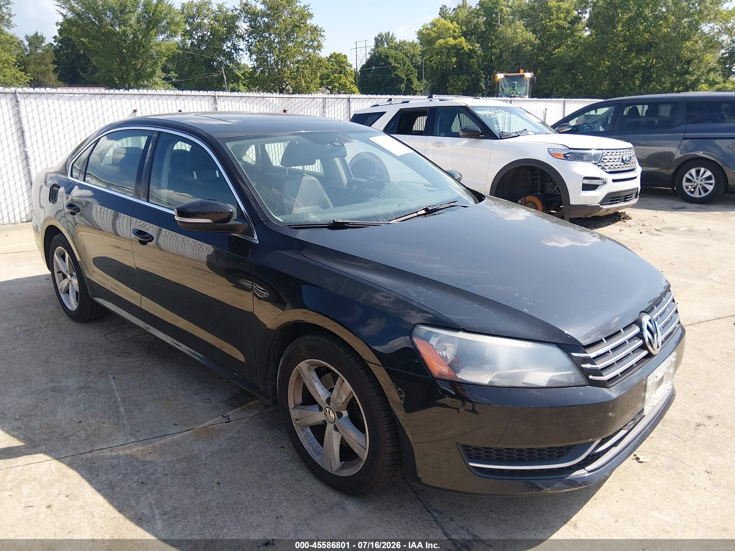 1VWBN7A37DC044560