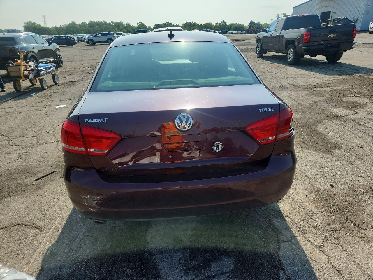 2013 Volkswagen Passat Se Burgundy vin: 1VWBN7A37DC059057