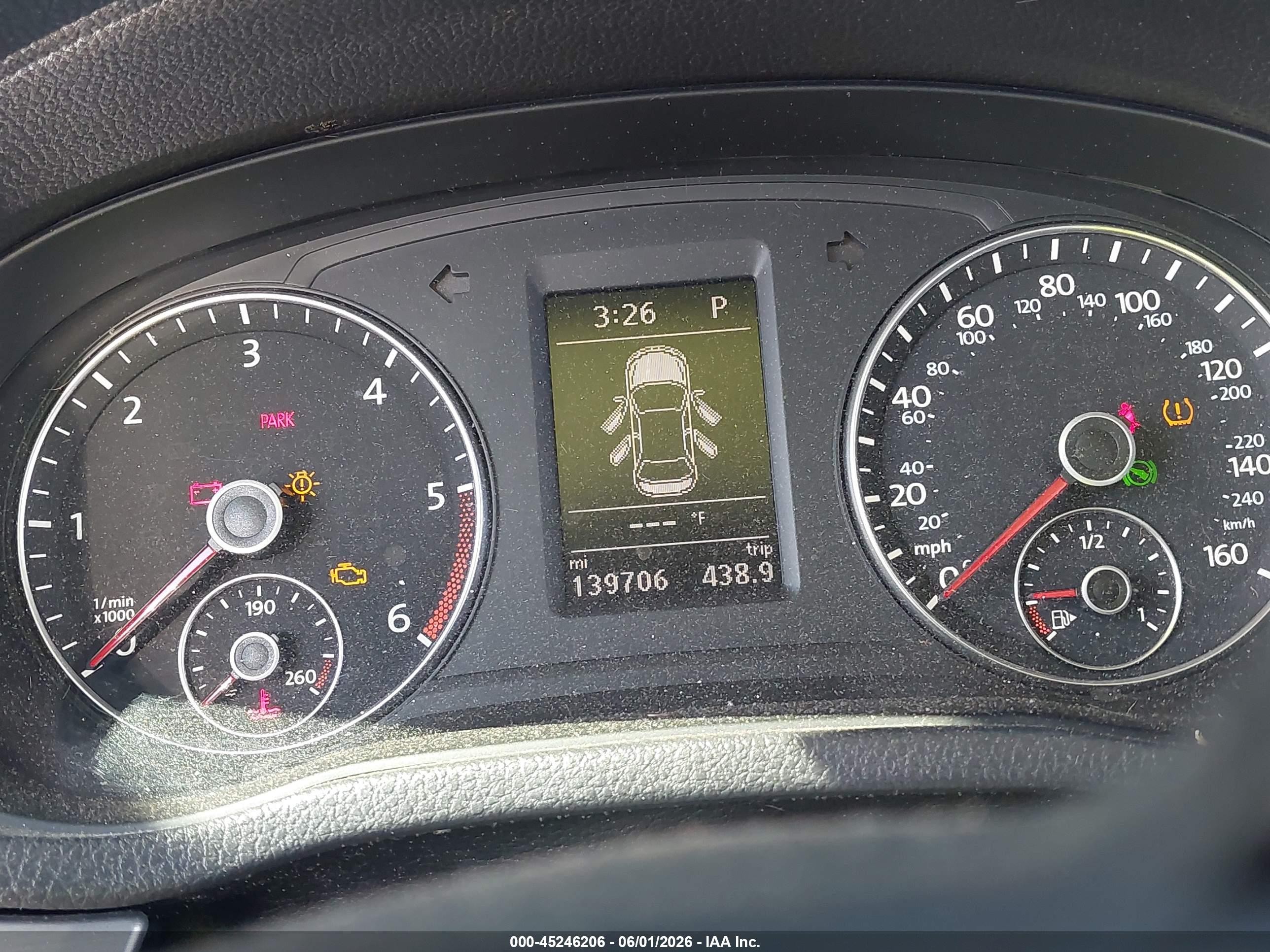 2014 Volkswagen Passat 2.0l Tdi Se Silver vin: 1VWBN7A37EC051087