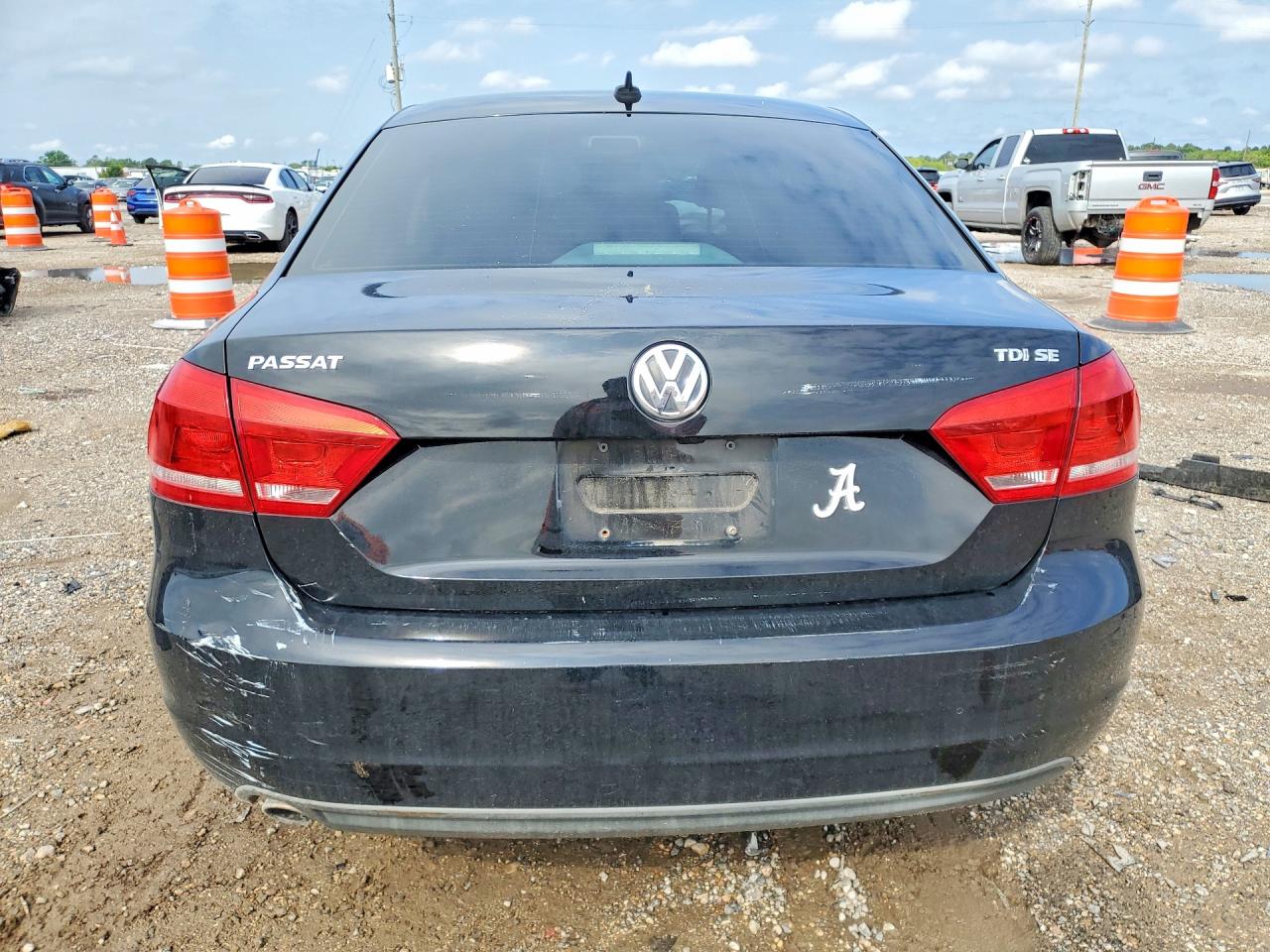 2014 Volkswagen Passat Se Black vin: 1VWBN7A38EC116383