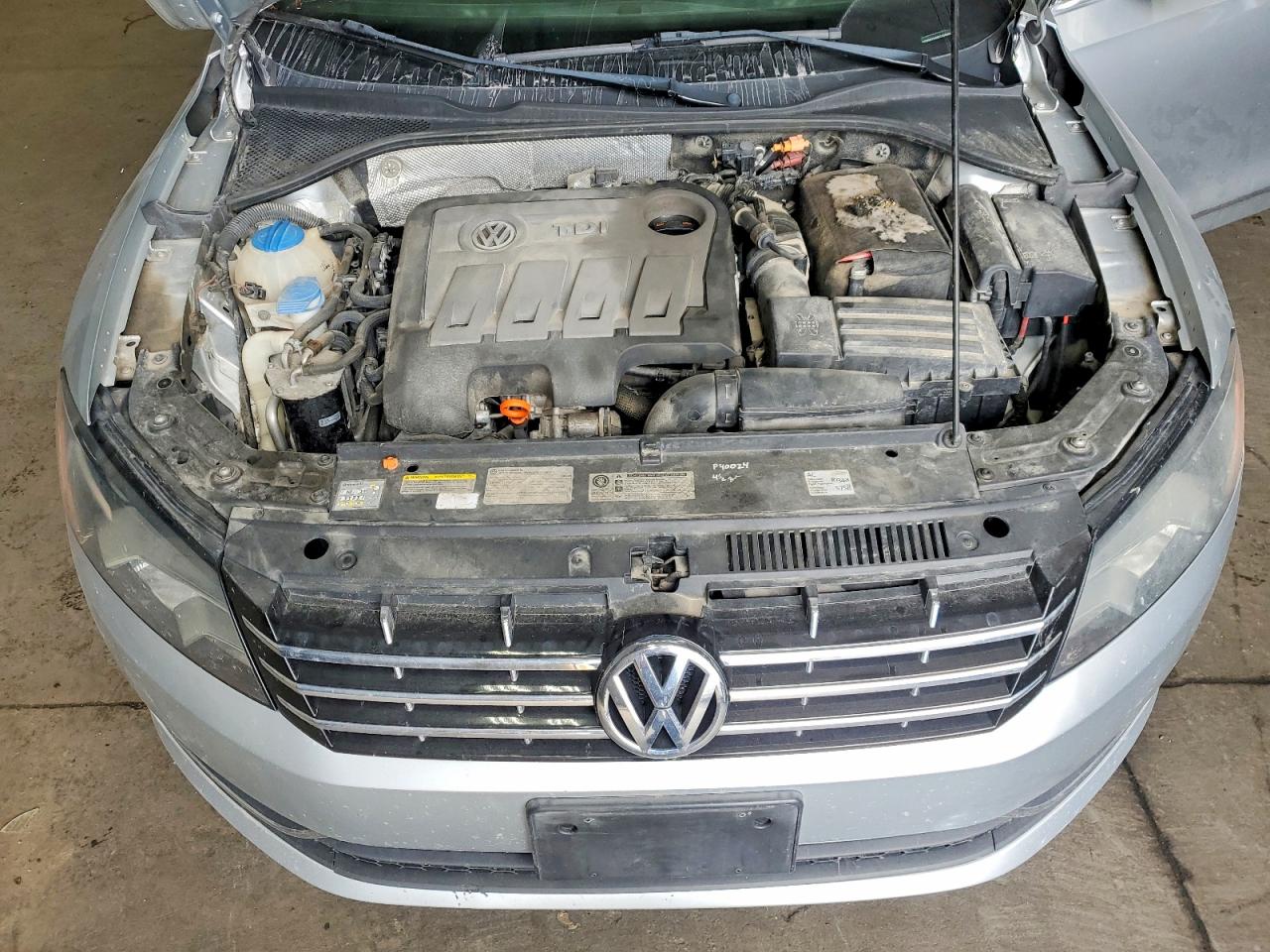 2013 Volkswagen Passat Se Silver vin: 1VWBN7A39DC038842