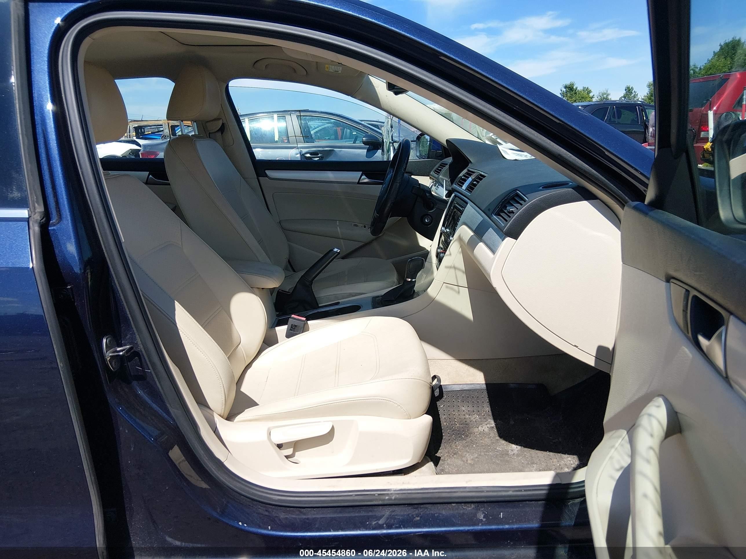 2013 Volkswagen Passat 2.0l Tdi Se vin: 1VWBN7A39DC042227