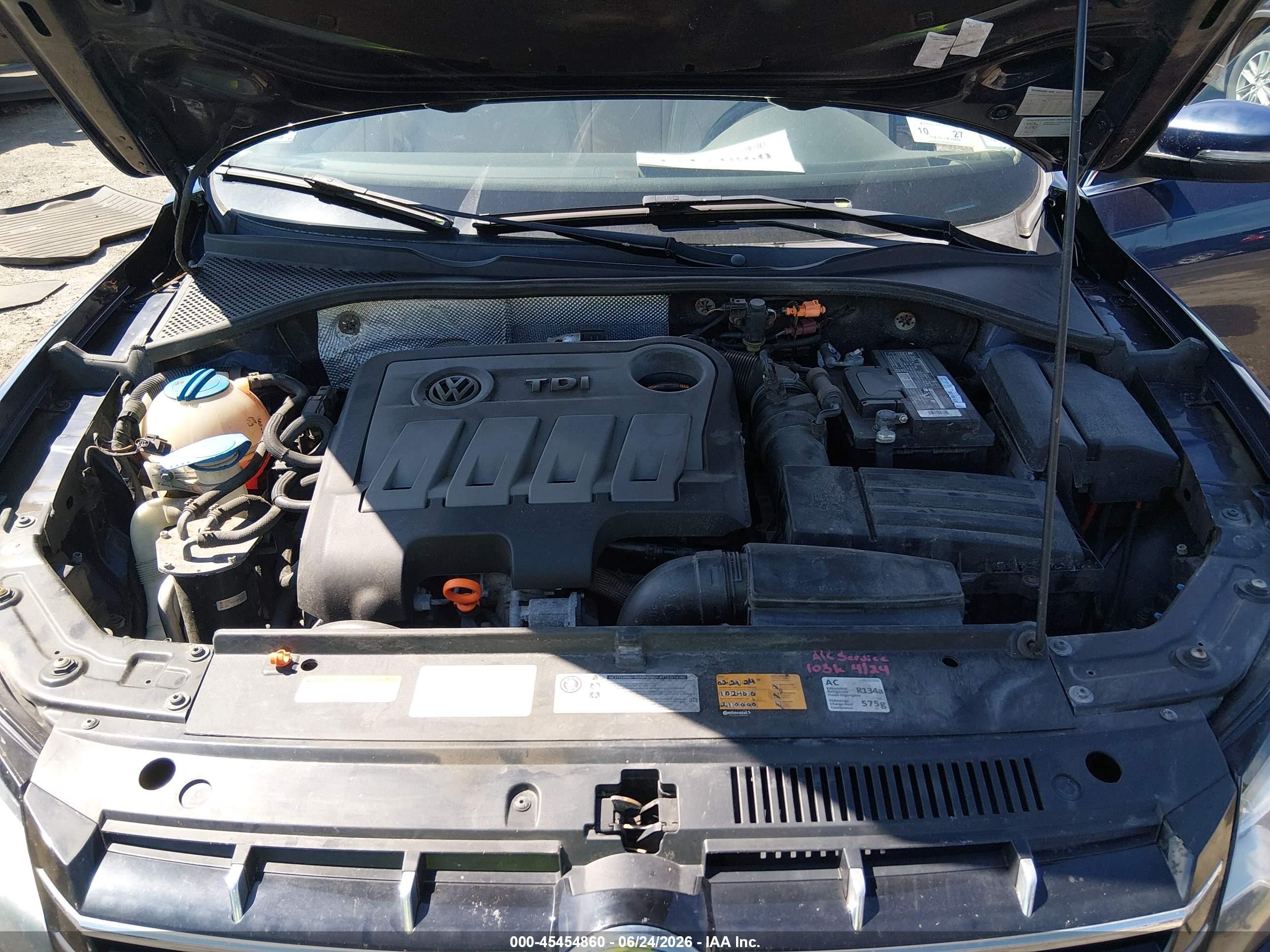 2013 Volkswagen Passat 2.0l Tdi Se vin: 1VWBN7A39DC042227