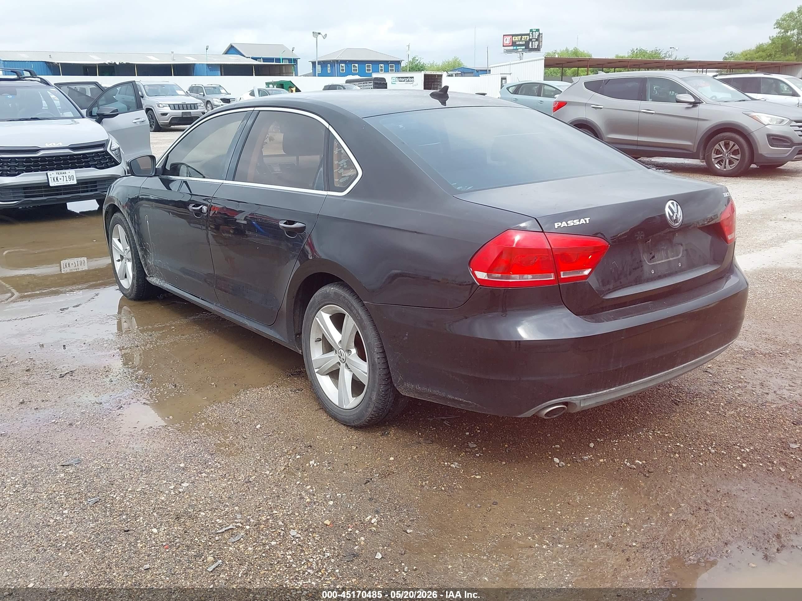 2013 Volkswagen Passat 2.0l Tdi Se Черный vin: 1VWBN7A39DC119338