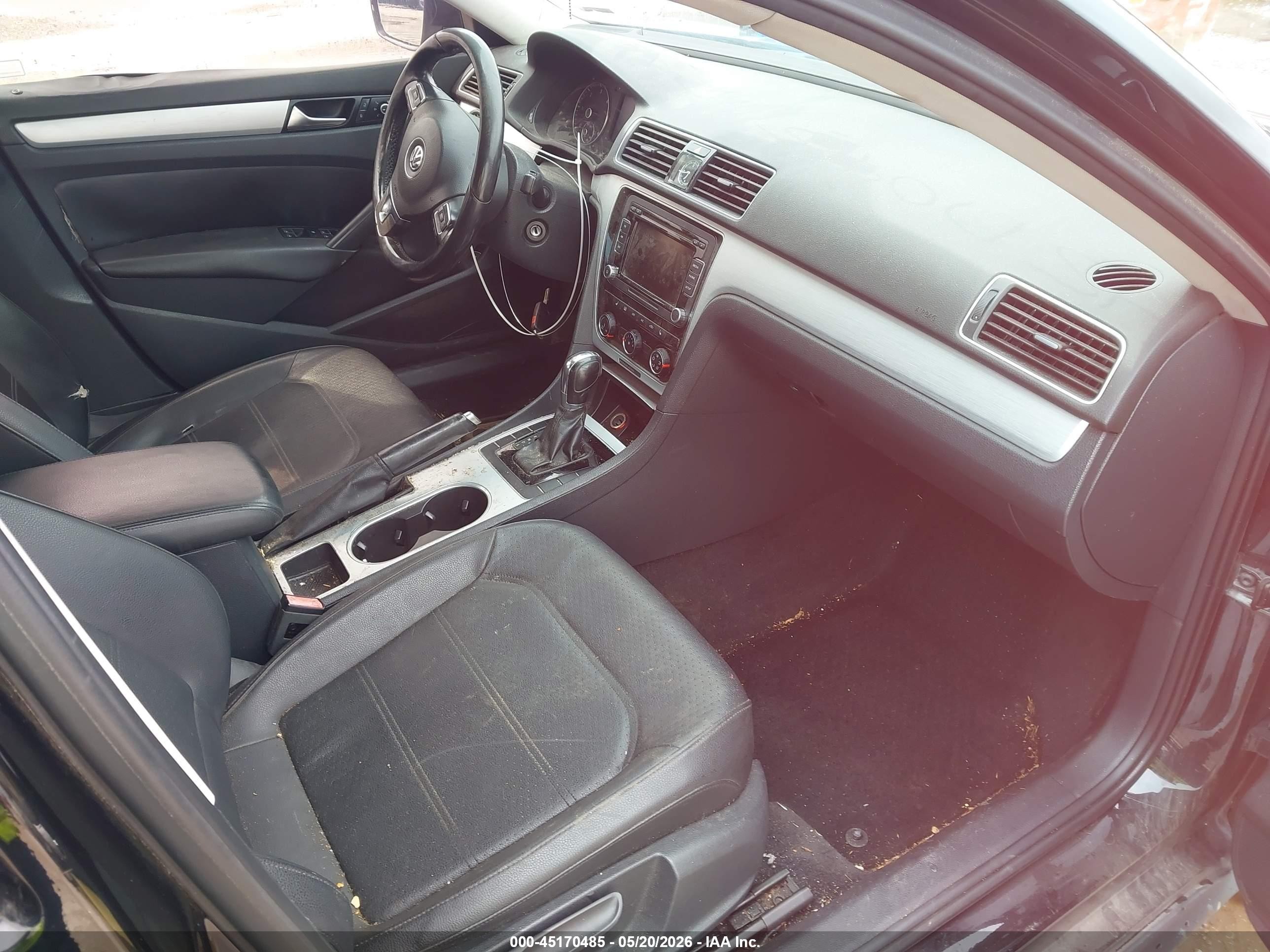 2013 Volkswagen Passat 2.0l Tdi Se Черный vin: 1VWBN7A39DC119338
