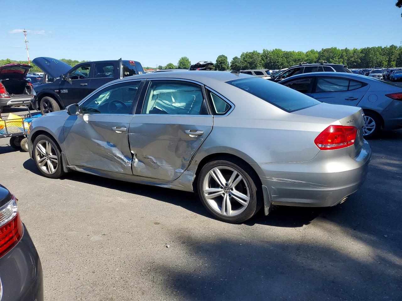 2014 Volkswagen Passat Se Gray vin: 1VWBN7A39EC050796