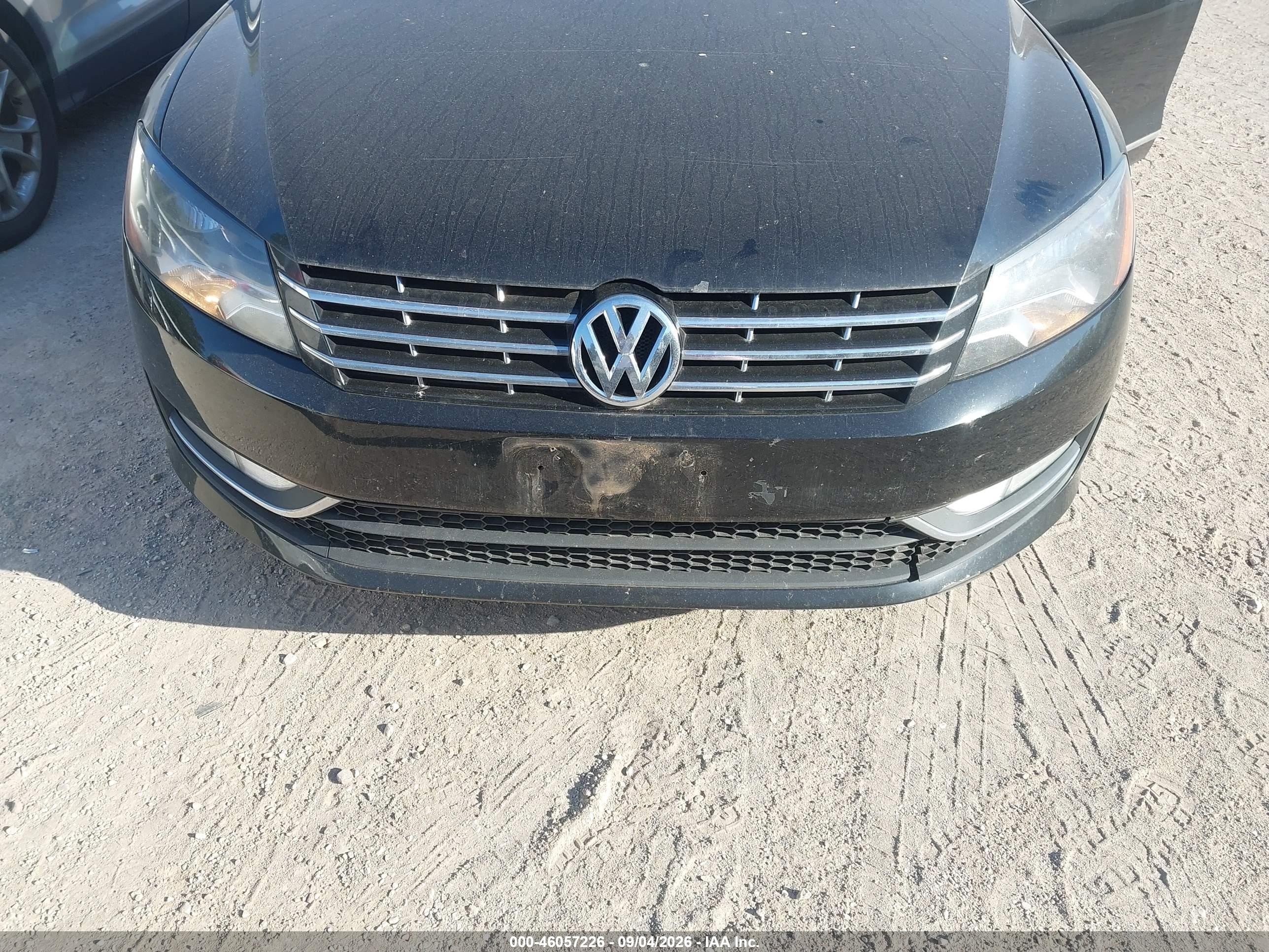 2014 Volkswagen Passat 2.0l Tdi Se Черный vin: 1VWBN7A39EC087220