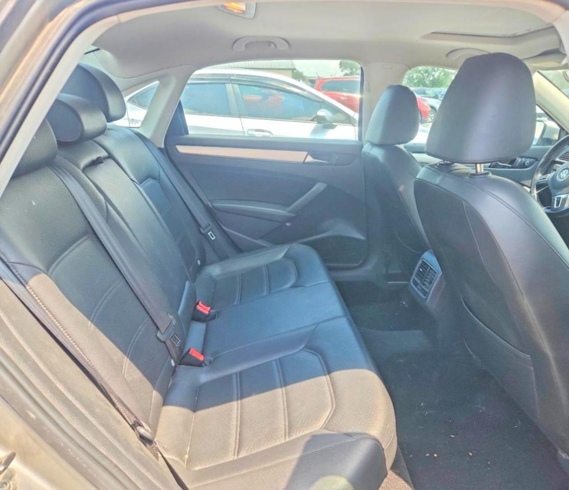2013 Volkswagen Passat Se Серебряный vin: 1VWBN7A3XDC049218