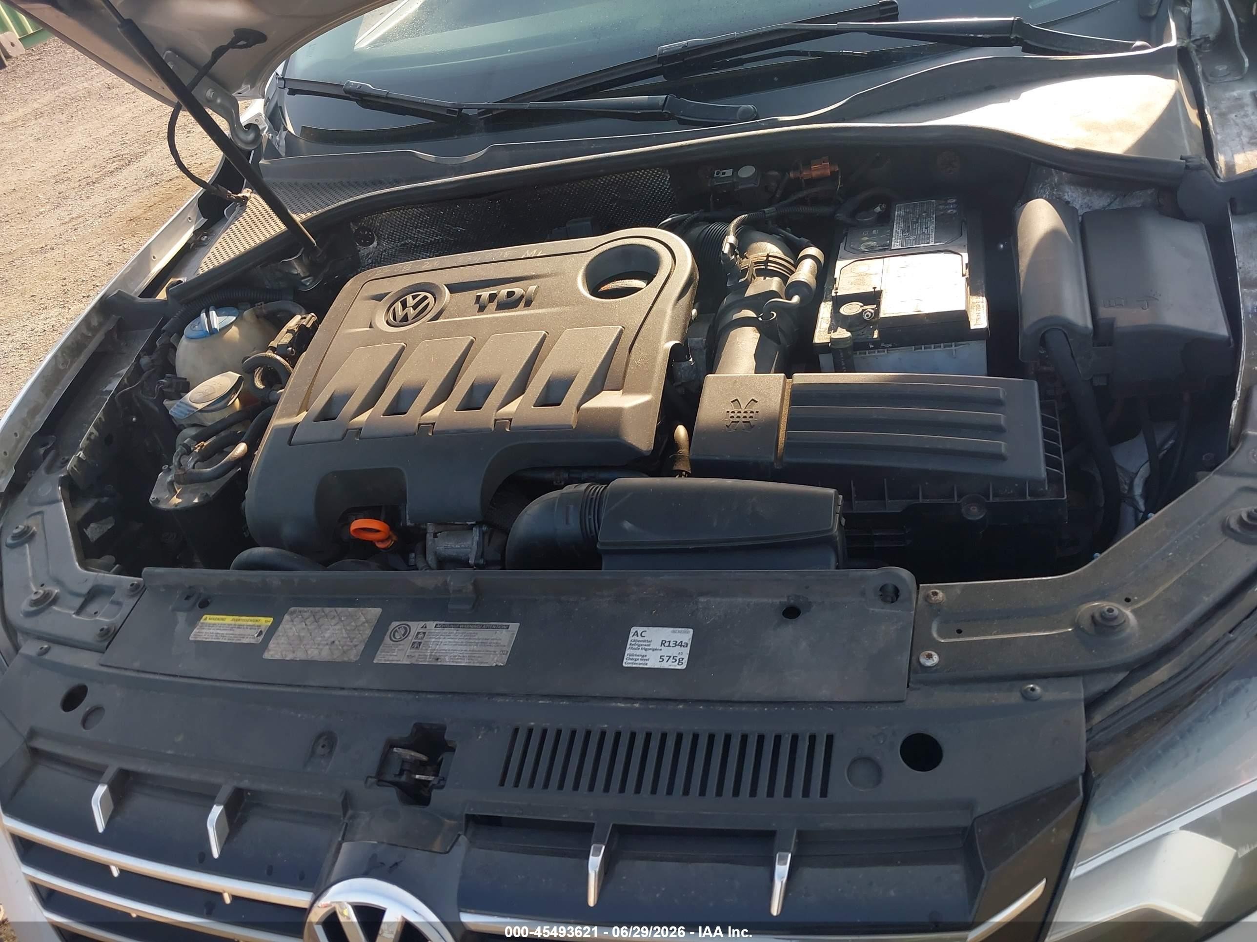2013 Volkswagen Passat 2.0l Tdi Se Gray vin: 1VWBN7A3XDC149920