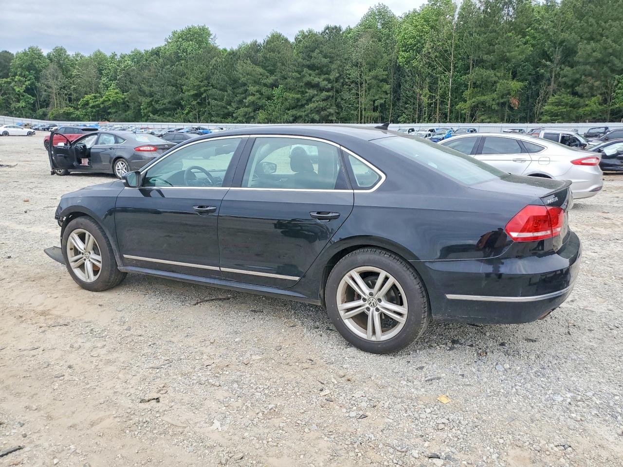 2014 Volkswagen Passat Se Black vin: 1VWBN7A3XEC104803