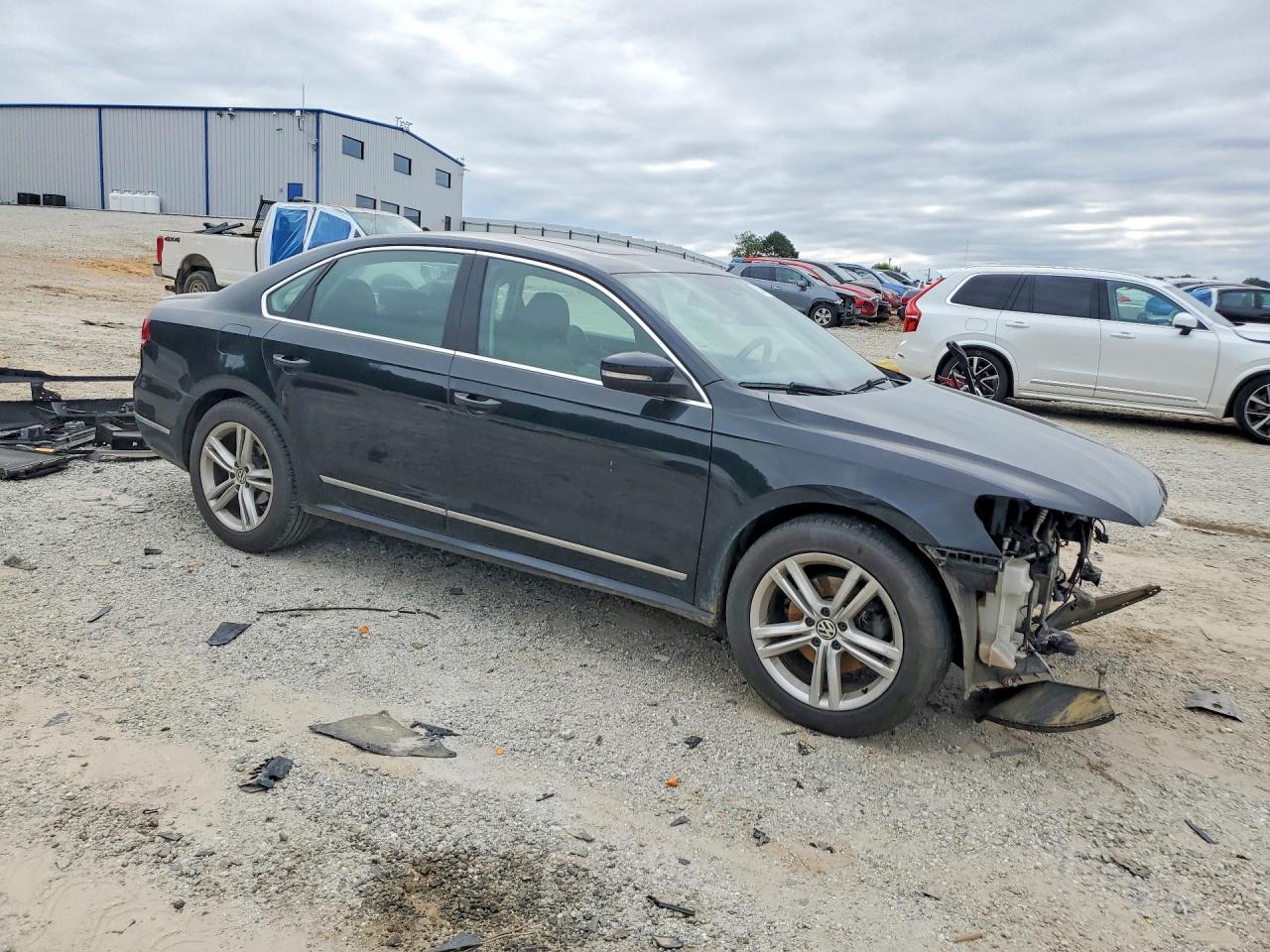 2014 Volkswagen Passat Se Black vin: 1VWBN7A3XEC104803